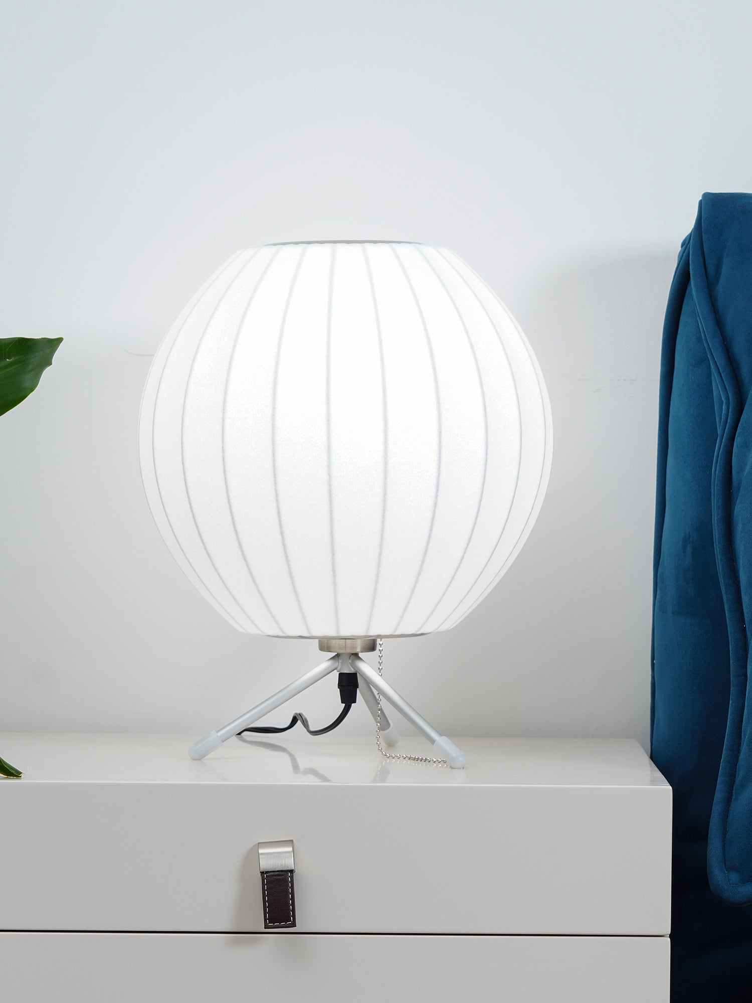 Nelson Tripod Table Lamp