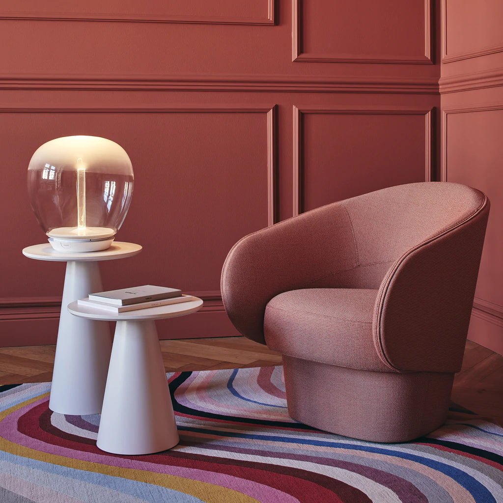 共感テーブルランプ