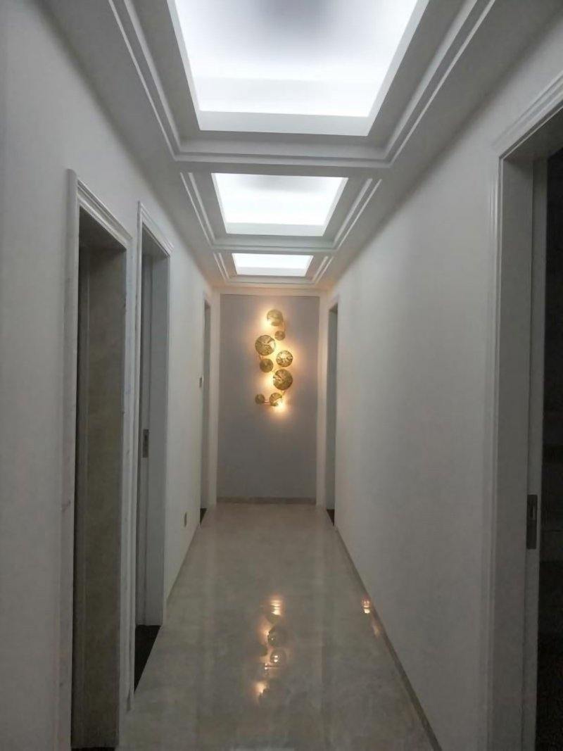 蓮の葉の壁取り付け用燭台