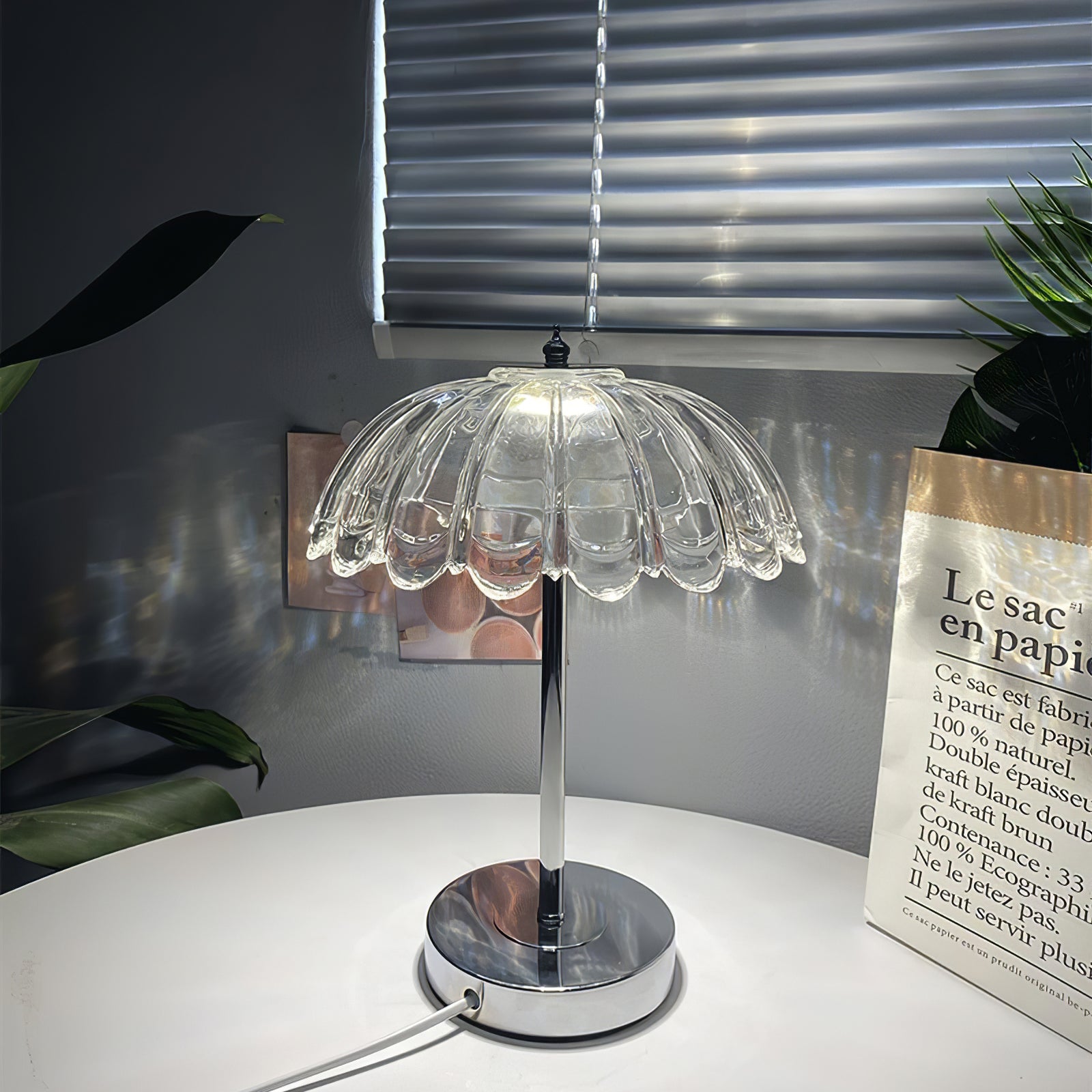 Lotus Table Lamp