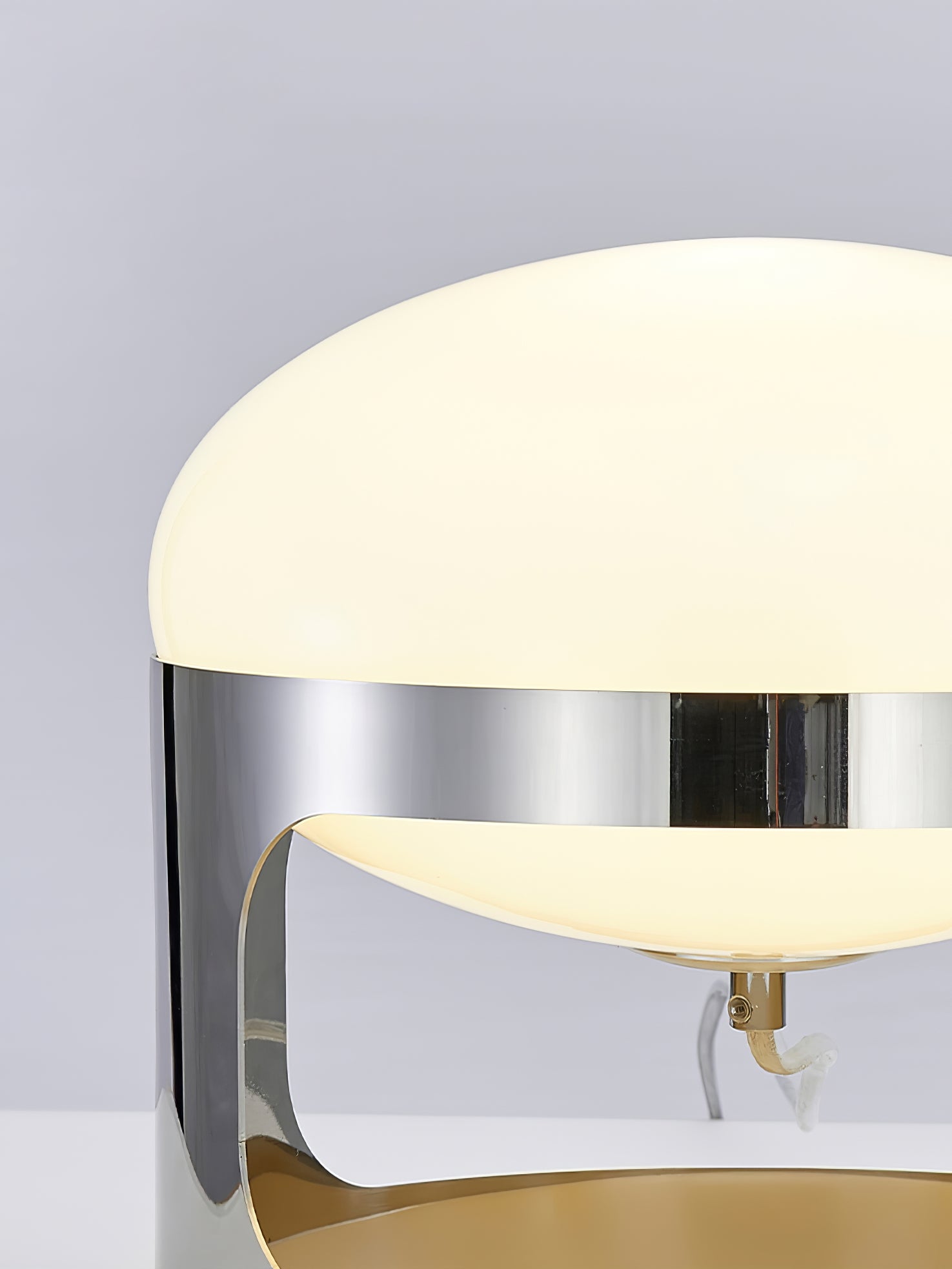 KD27 テーブルランプ