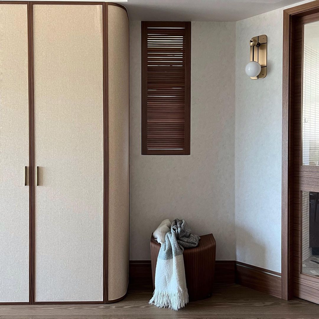 リフトウォールランプ