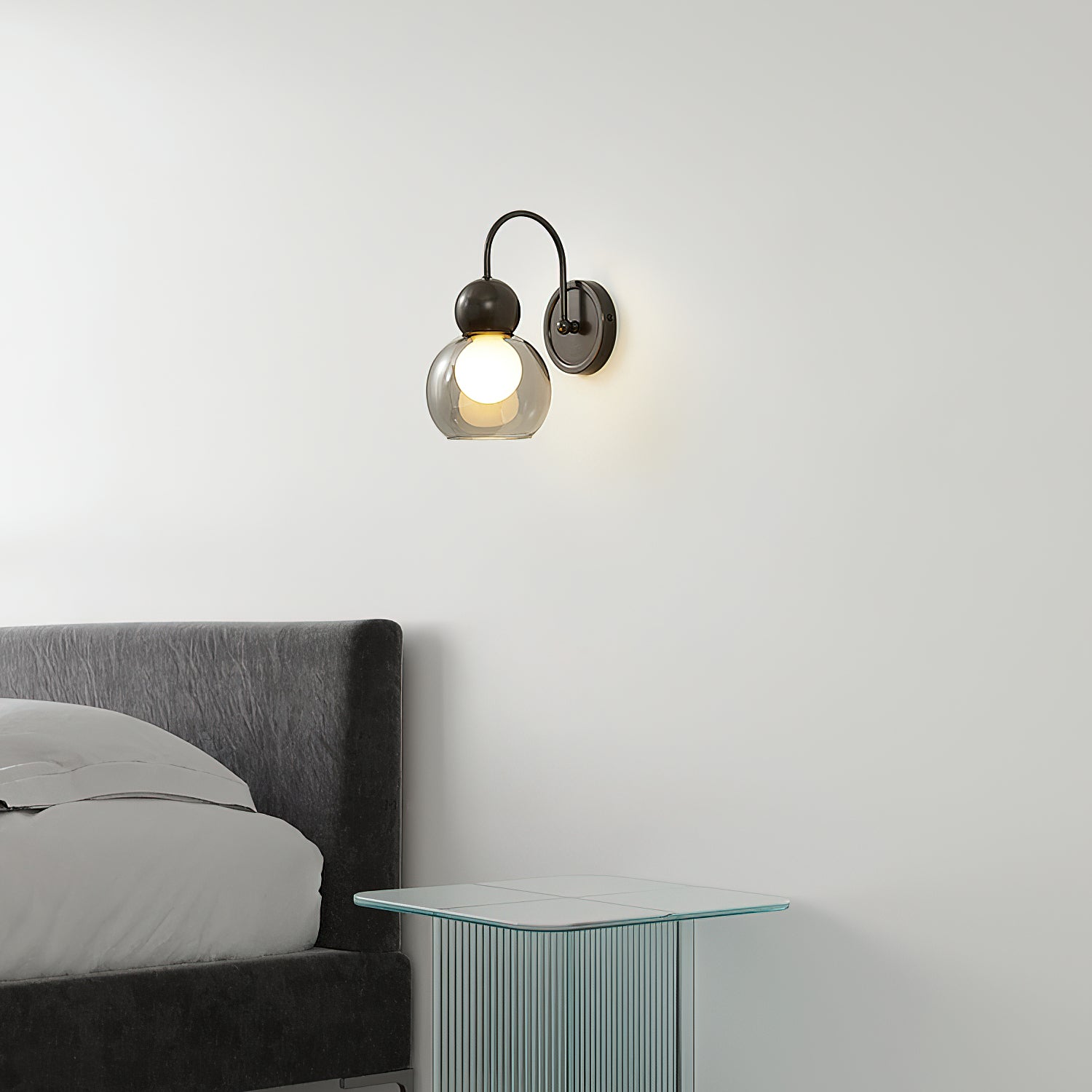 Larkson Wall Light