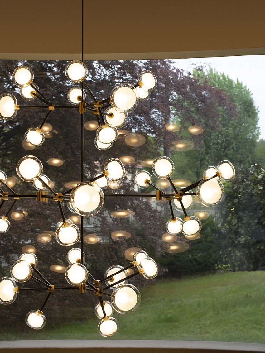 ナビラシャンデリア