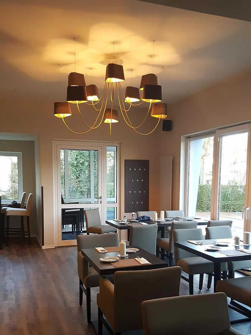 装飾要素シャンデリア