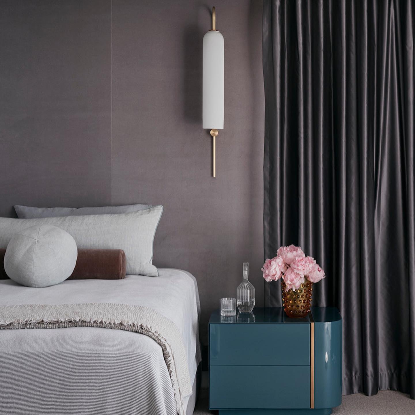 Long Tube Glass Wall Lamp