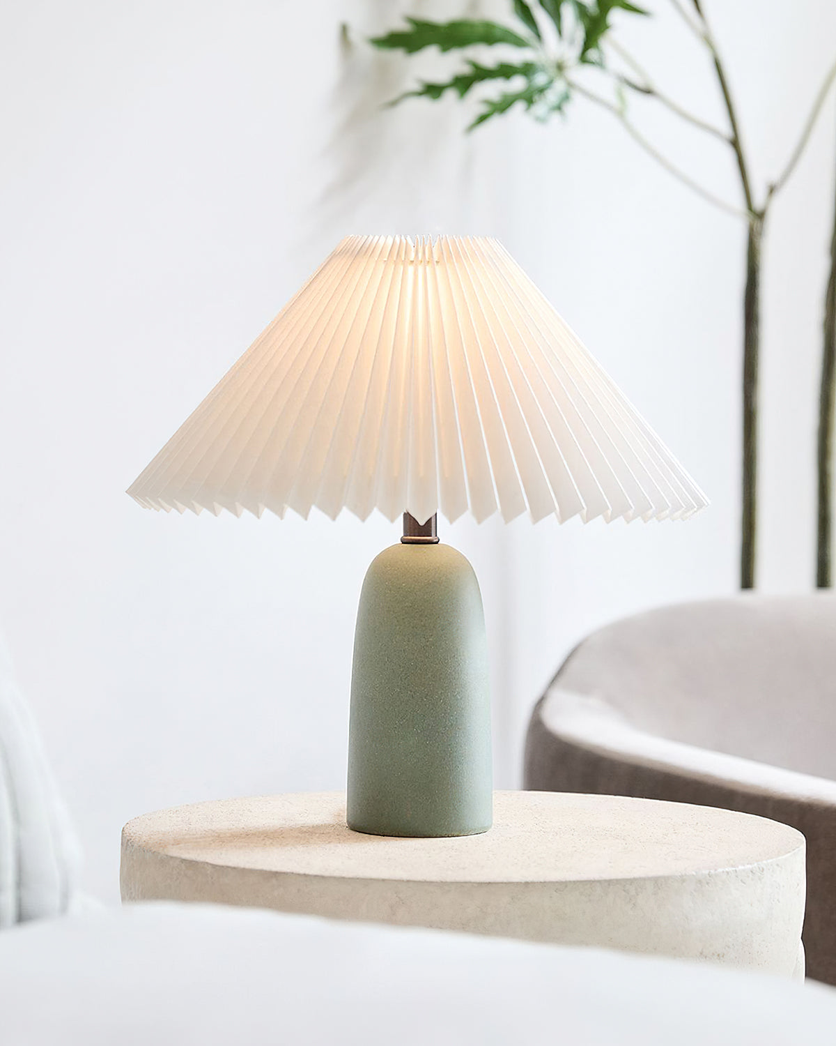 ルイ テーブルランプ