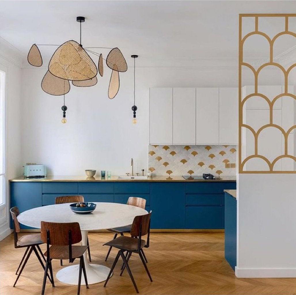 スクリーンカナージュサスペンション