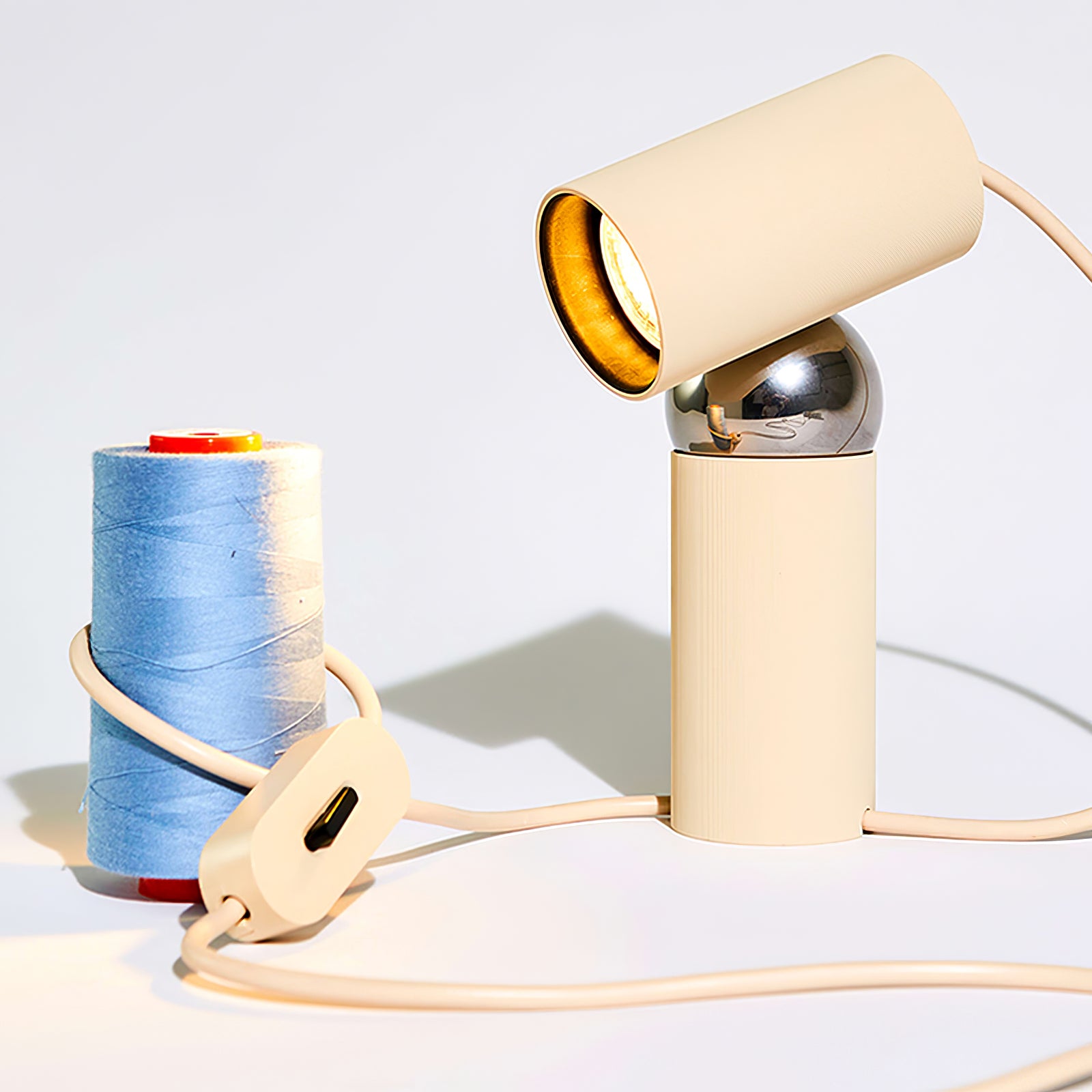 相互ビームテーブルランプ