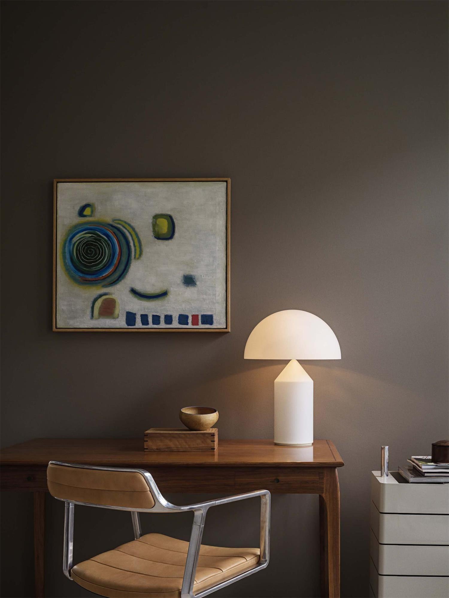 atolloガラステーブルランプ