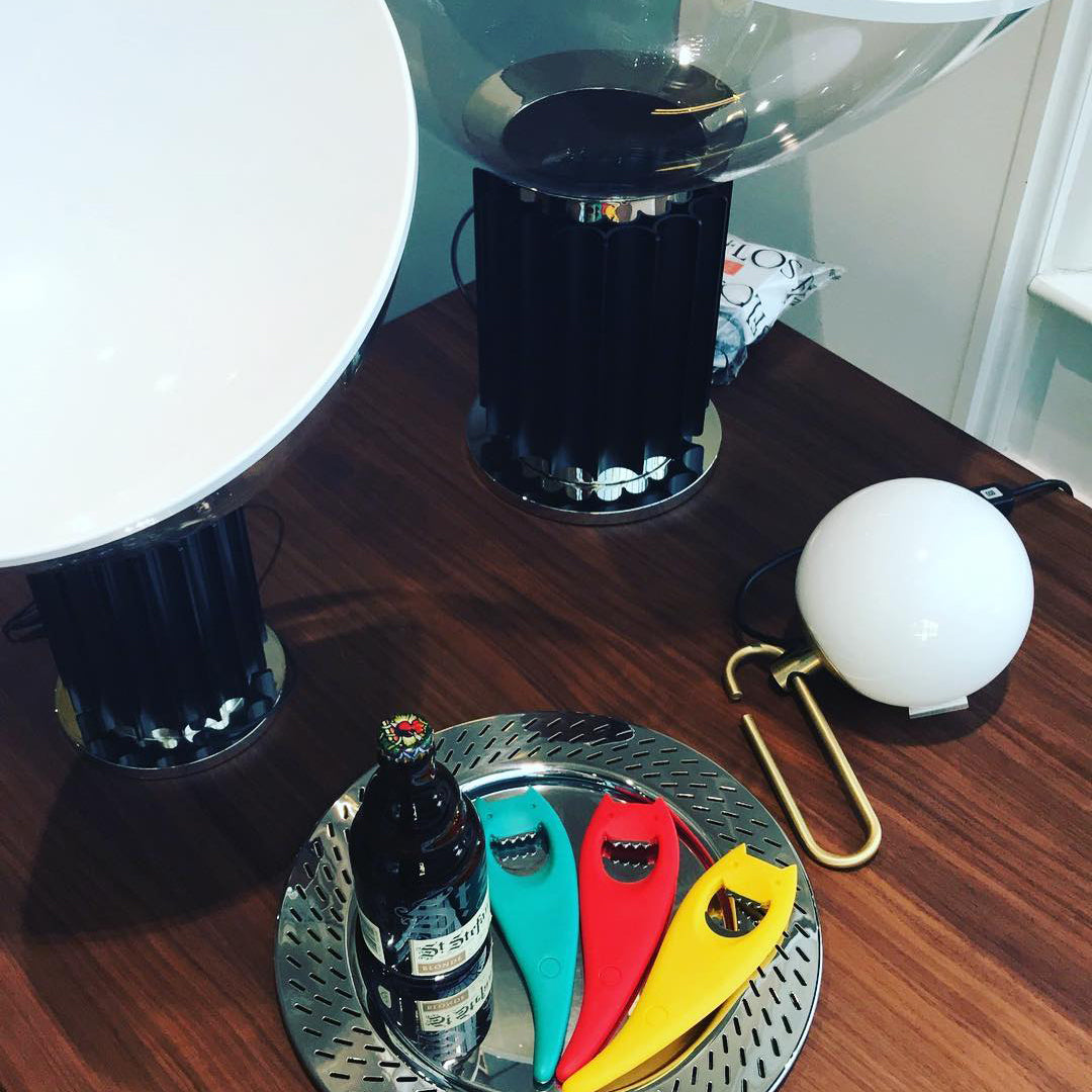 NH テーブルランプ