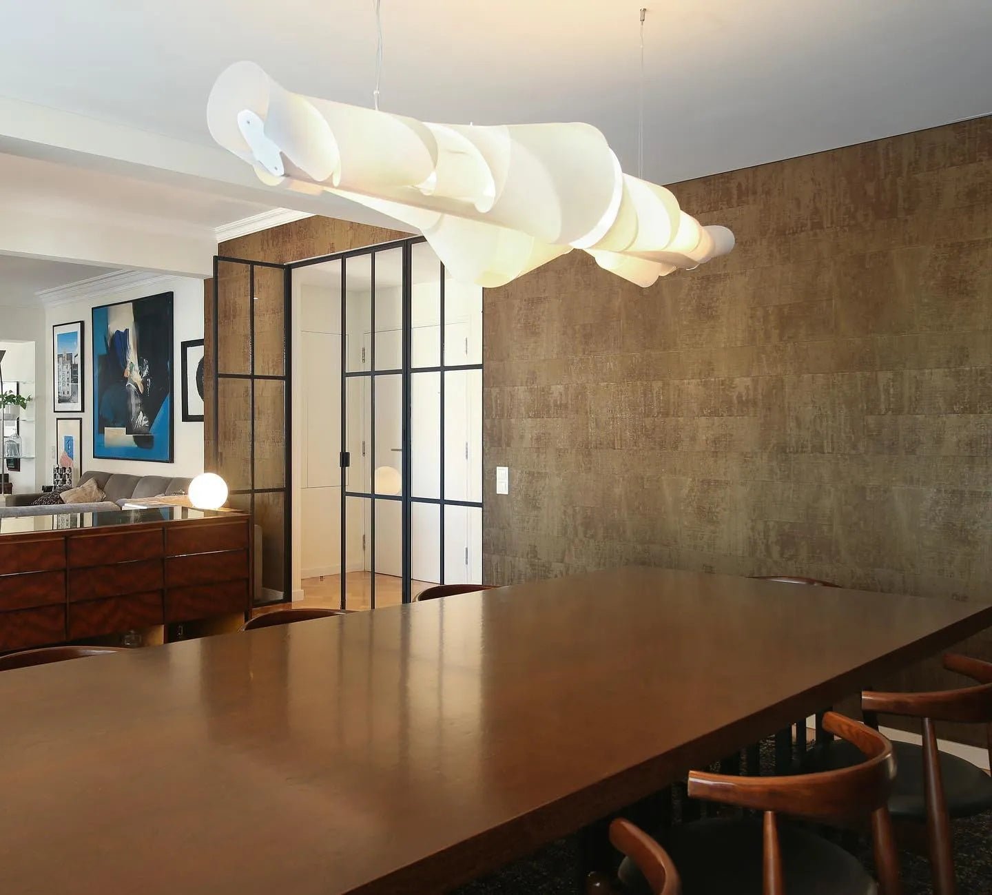 キャタピラーシャンデリア