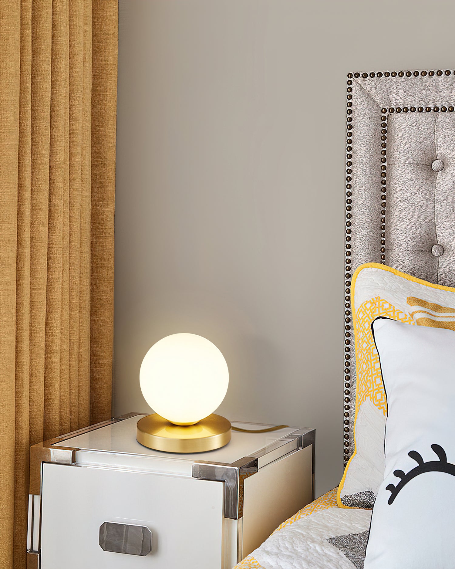 ディナポリ テーブルランプ