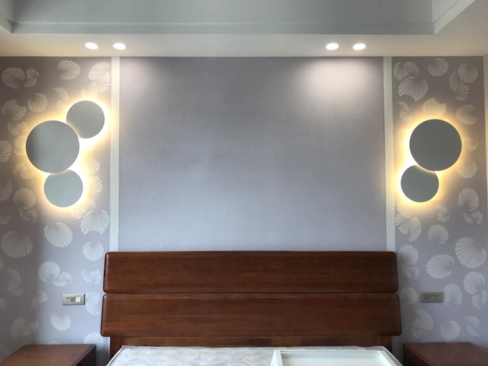 Puck Wall Art Wall Lamp