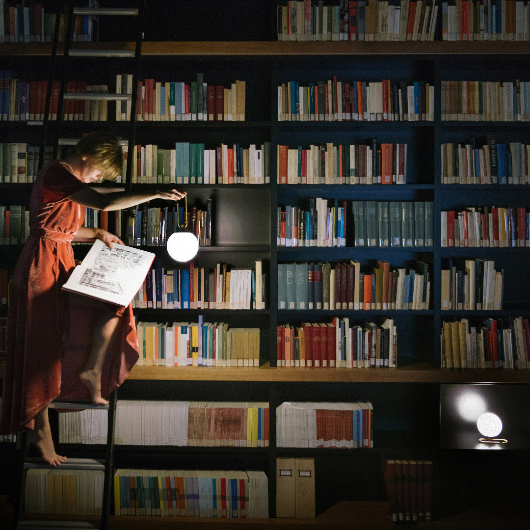 NH テーブルランプ