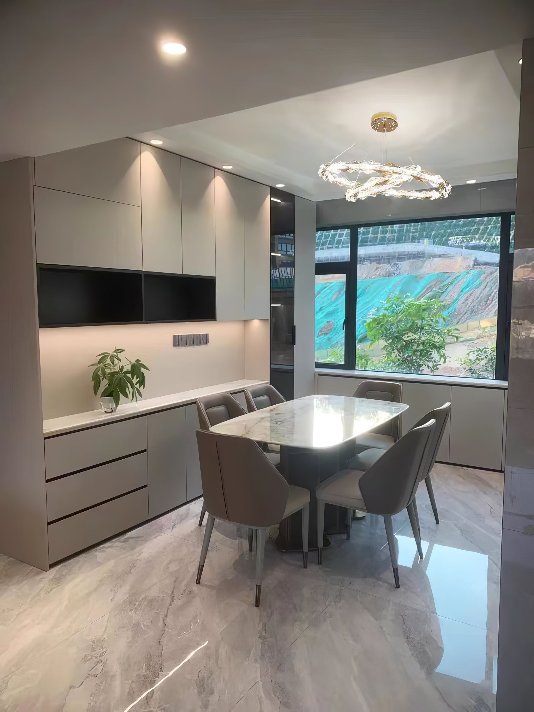 ロンバスクリスタルシャンデリア