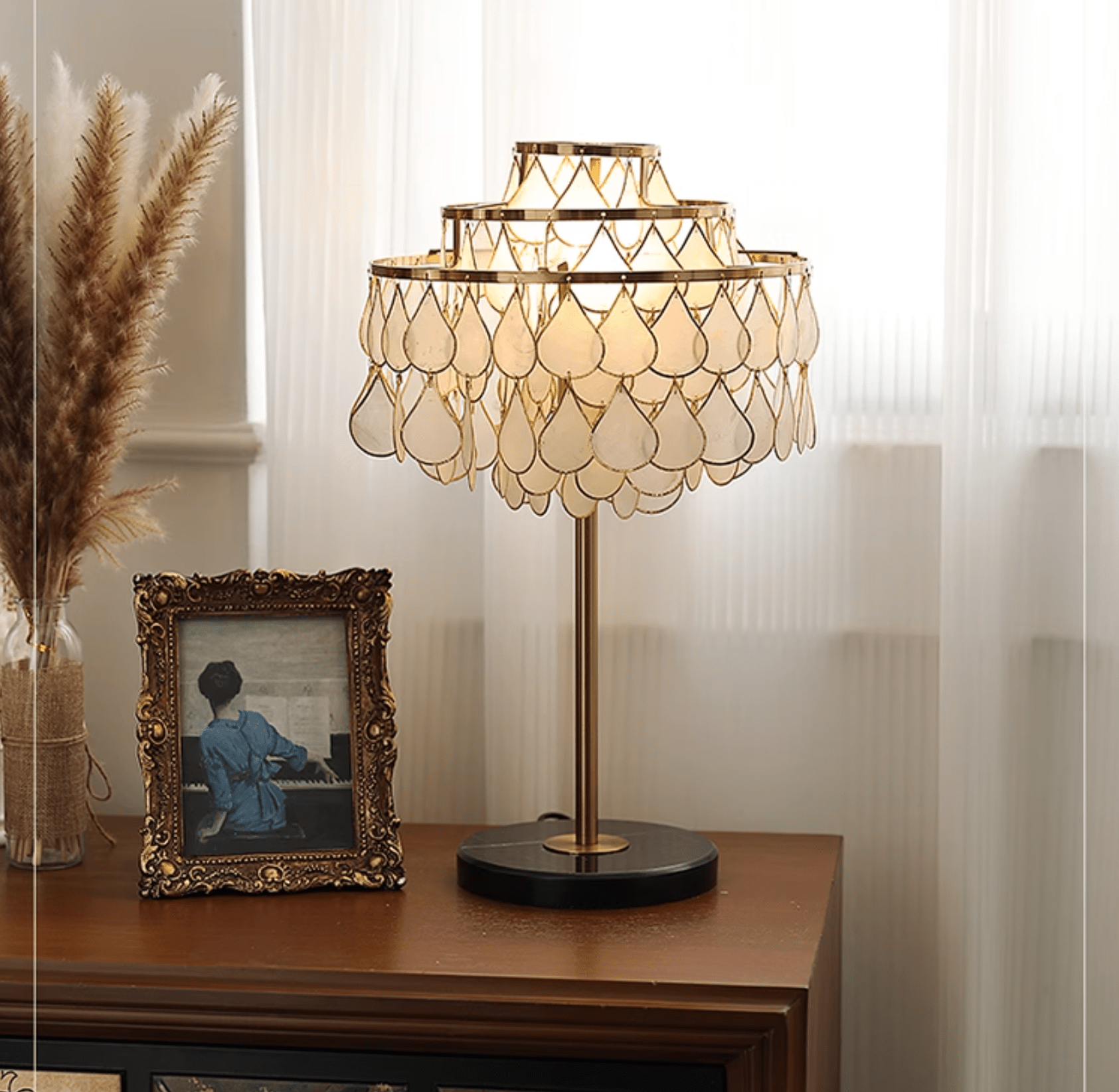 Abbington Shell Table lamp
