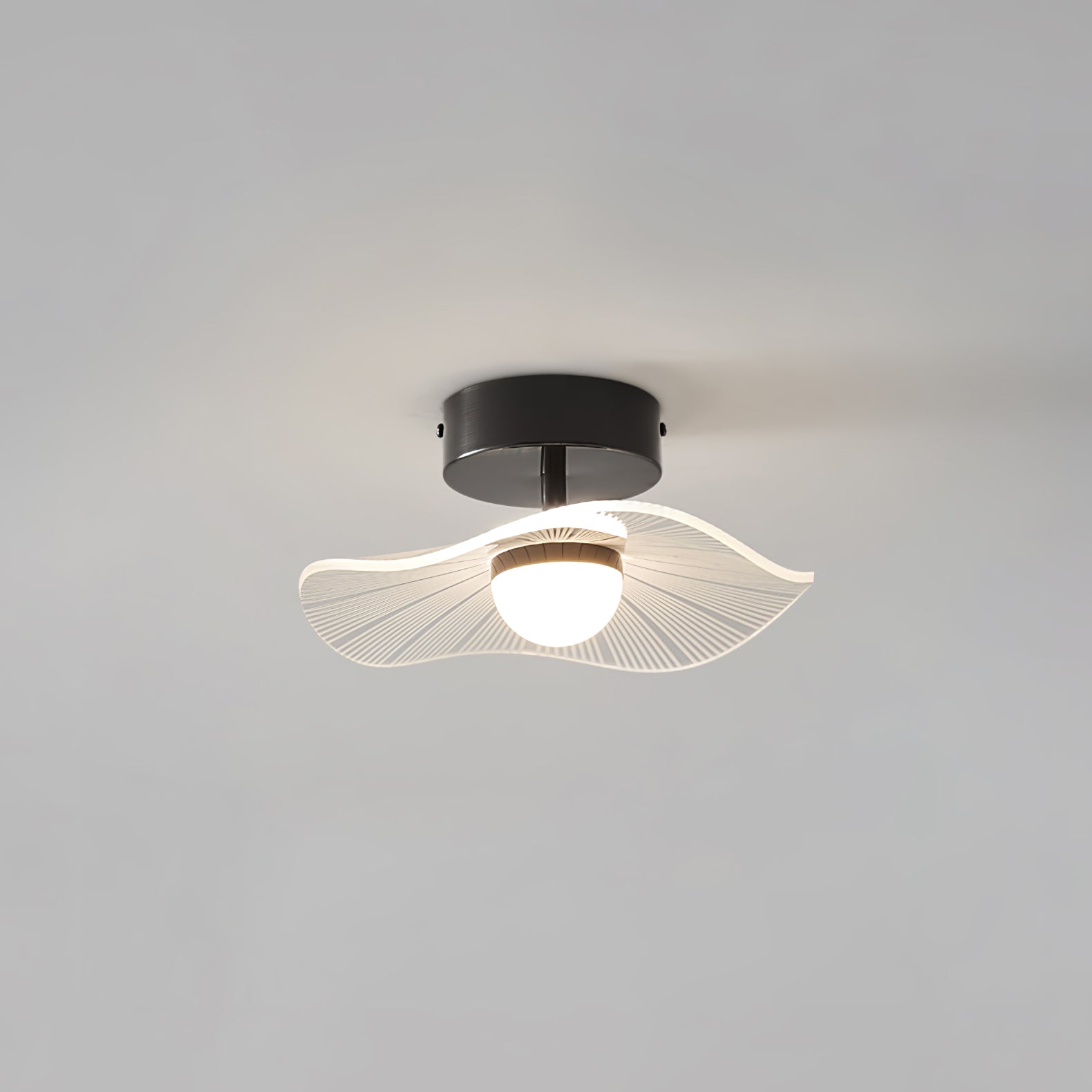 アクリル製蓮の葉の天井照明