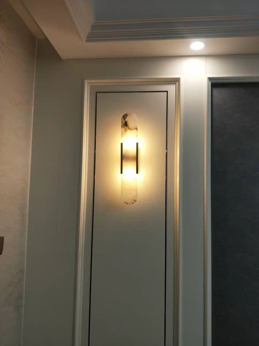 Melange Elongated Wall lamp