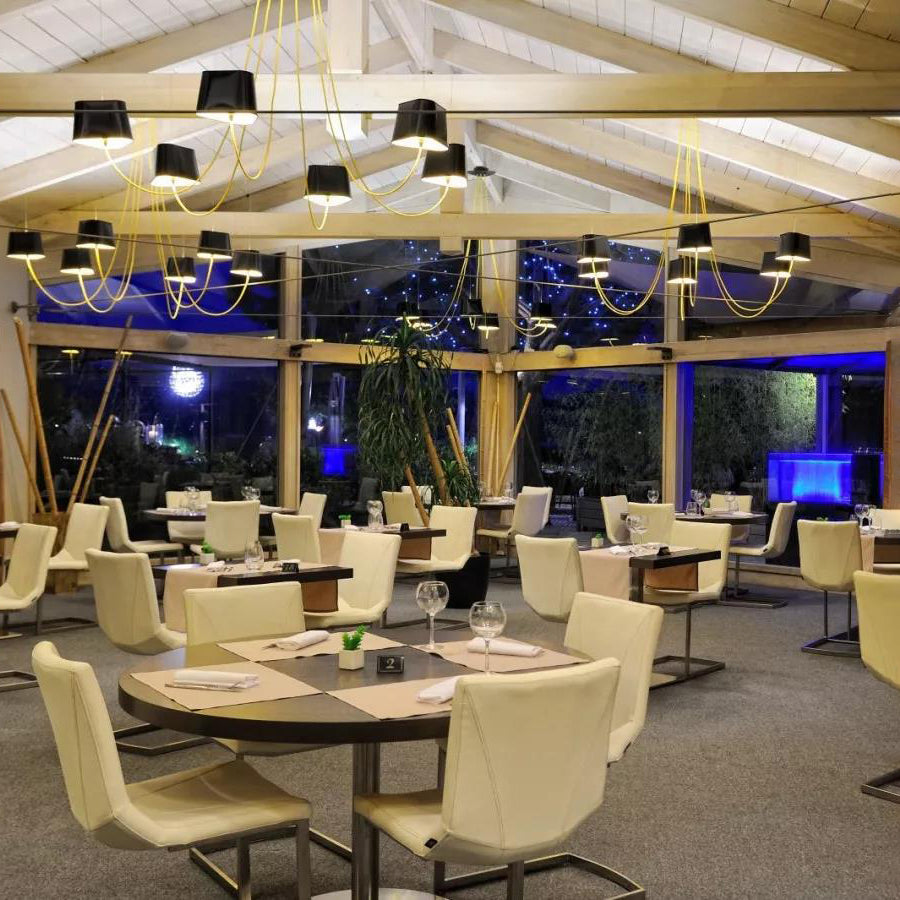 装飾要素シャンデリア