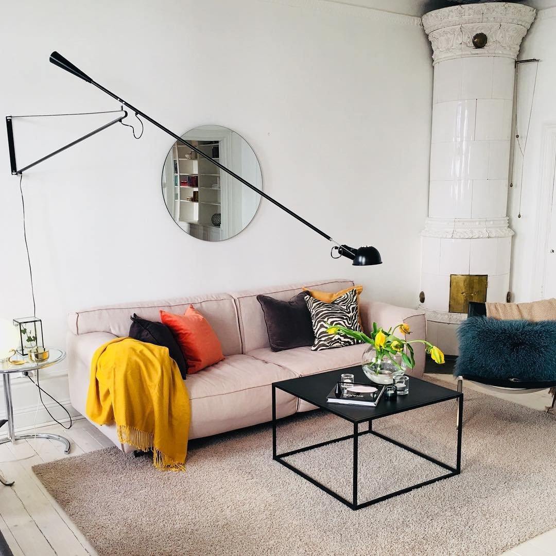 Model 265 wall light