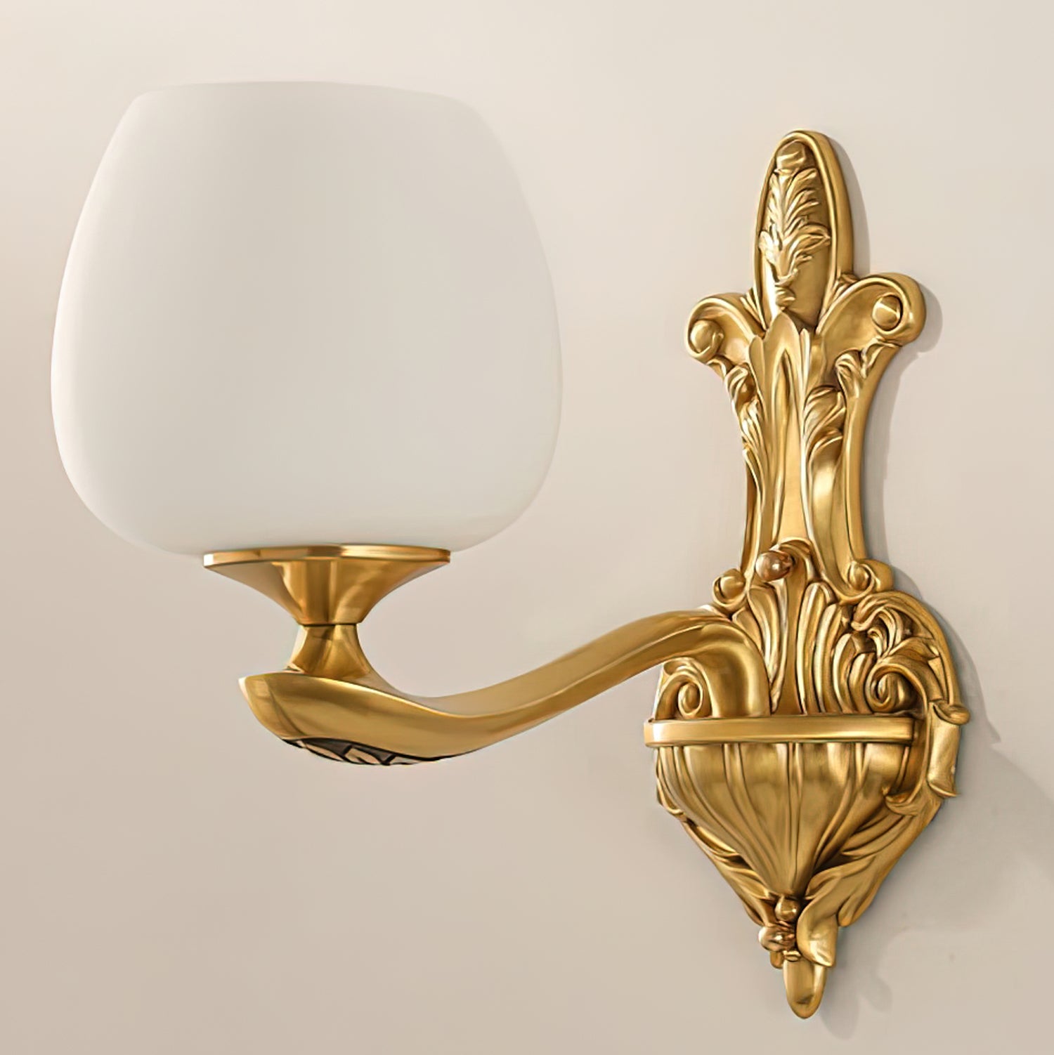 Fateh Wall lamp