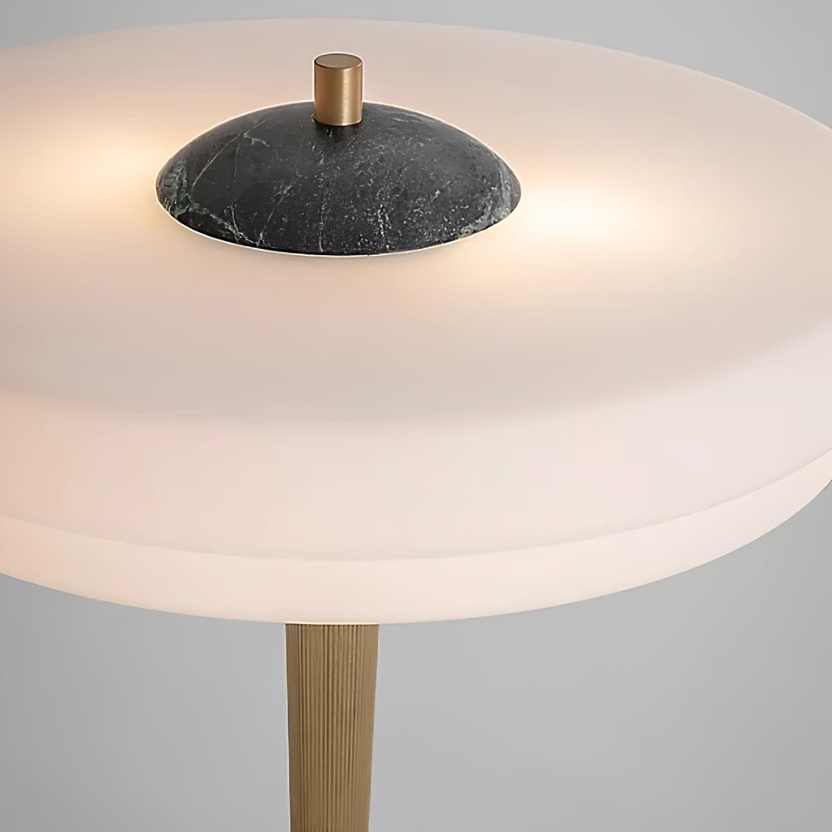 トラベテーブルランプ