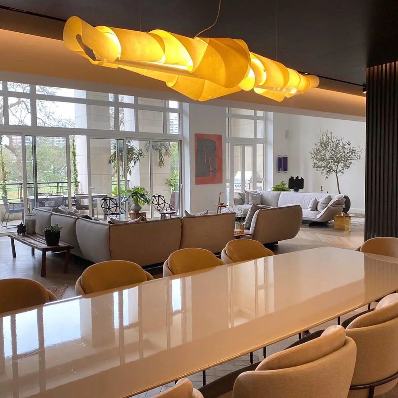 キャタピラーシャンデリア