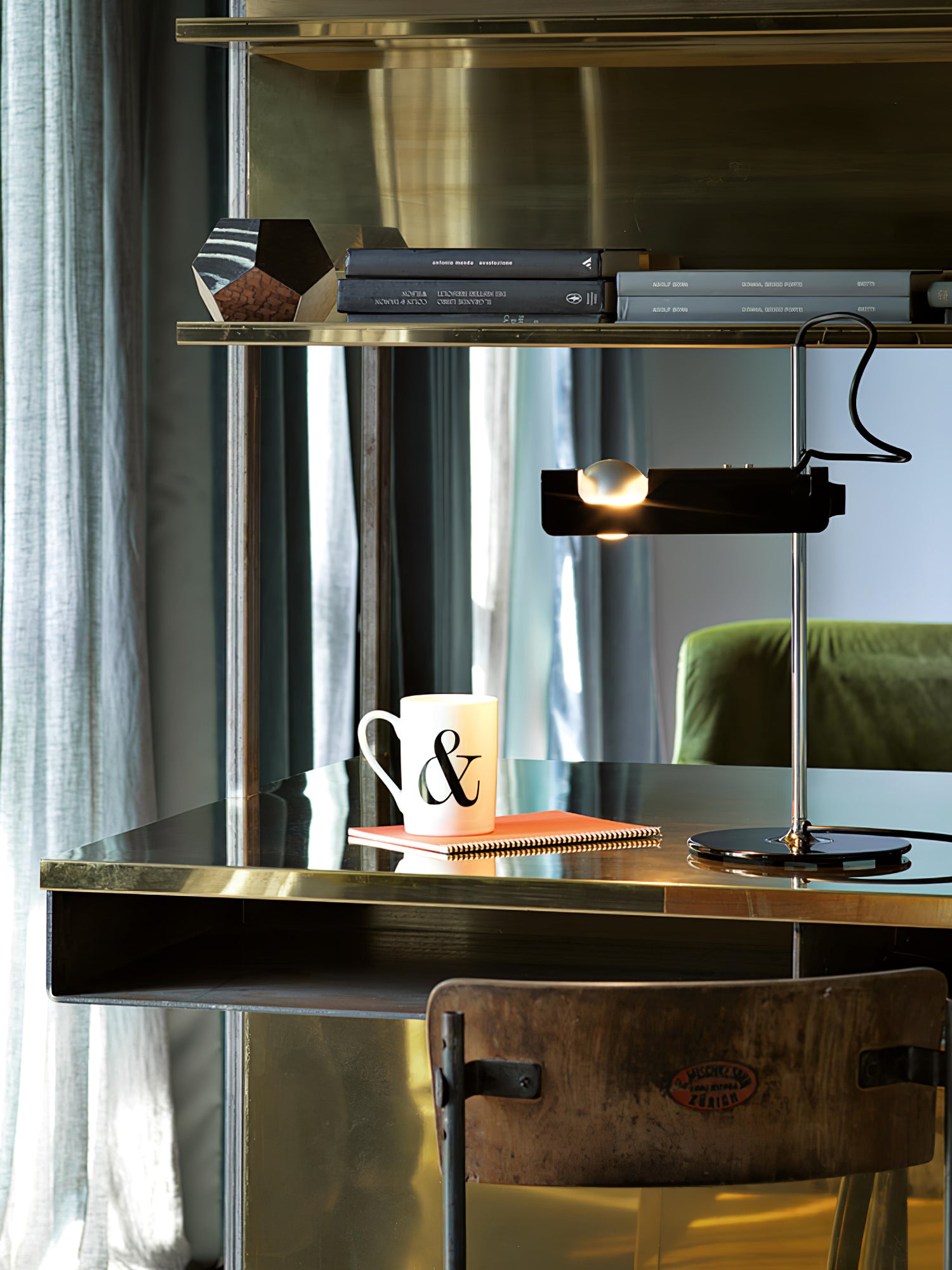 スパイダーテーブルランプ