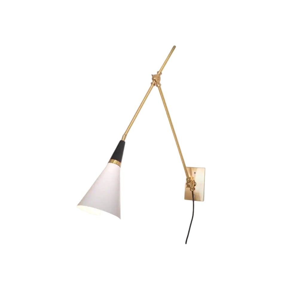 マガリ プラグイン ウォールランプ