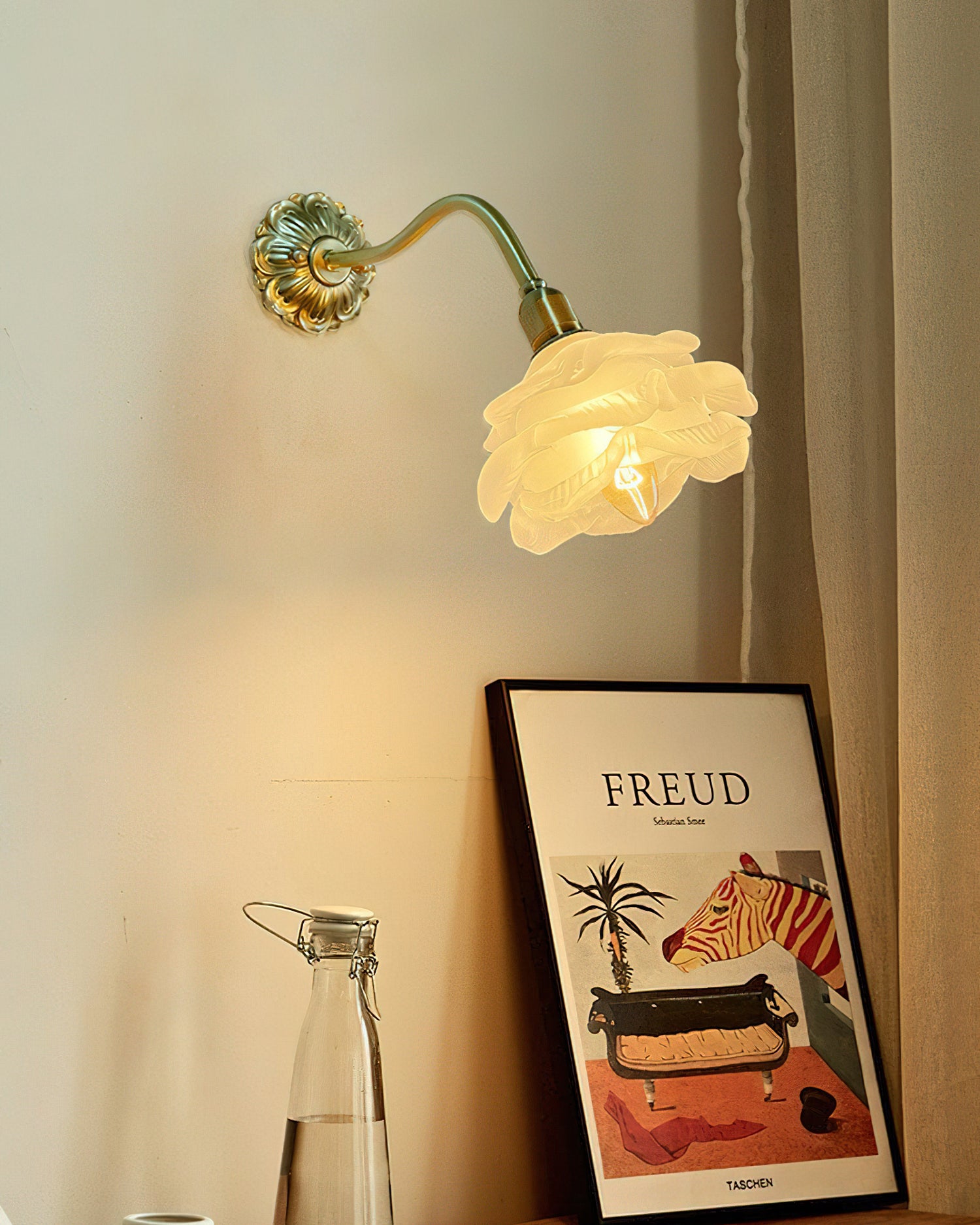 Sherri Wall Lamp