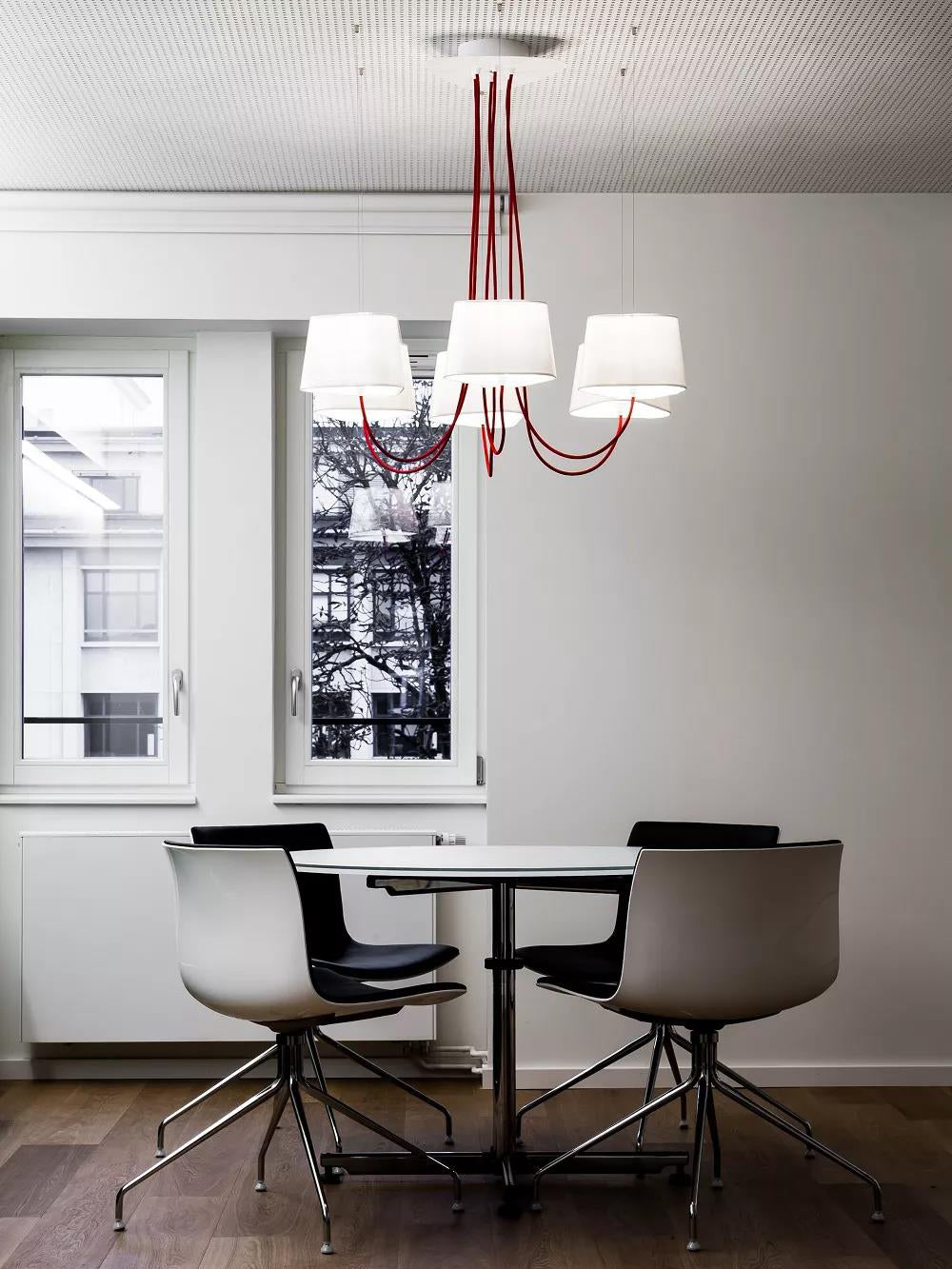 装飾要素シャンデリア