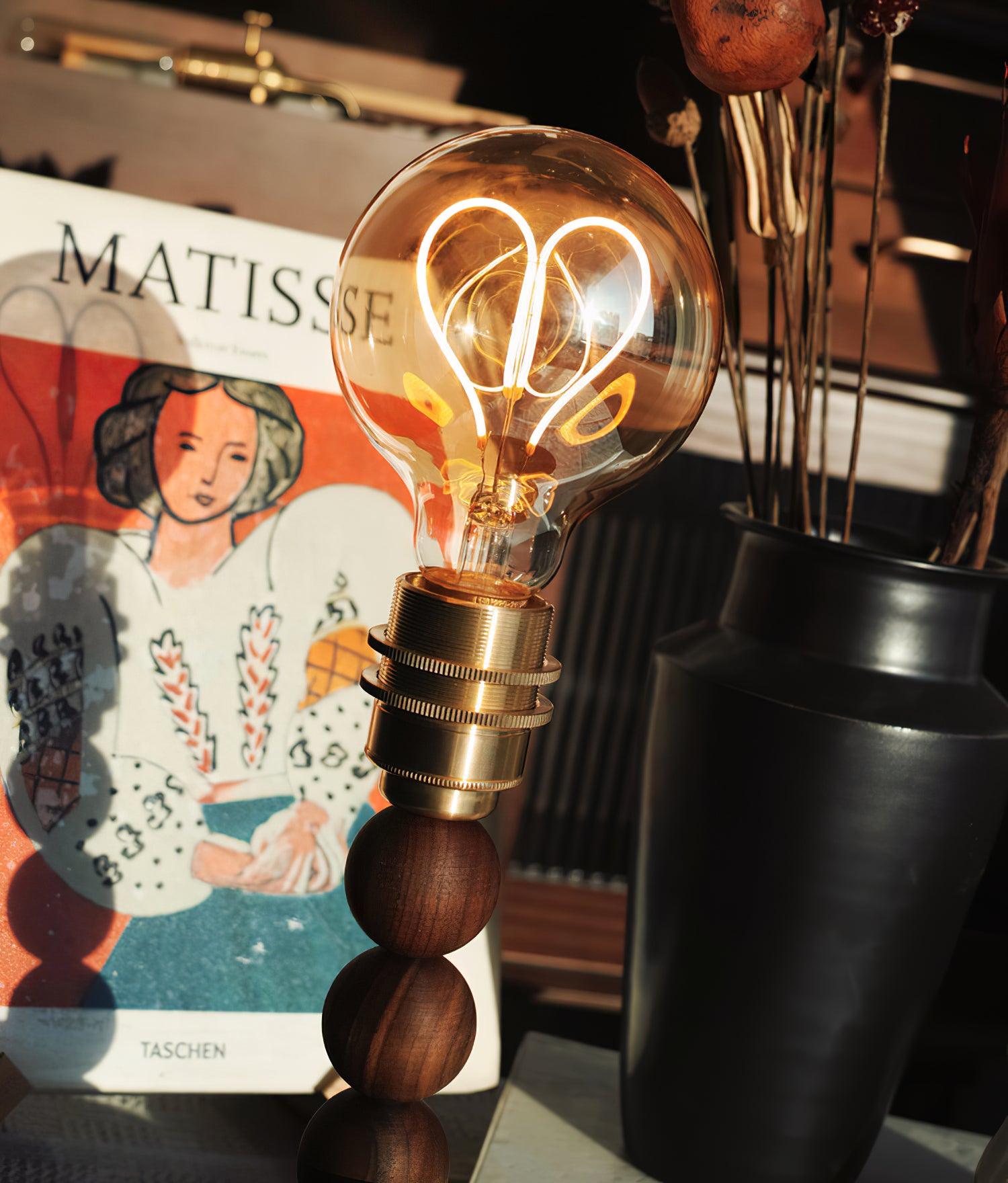 Anli Love テーブルランプ