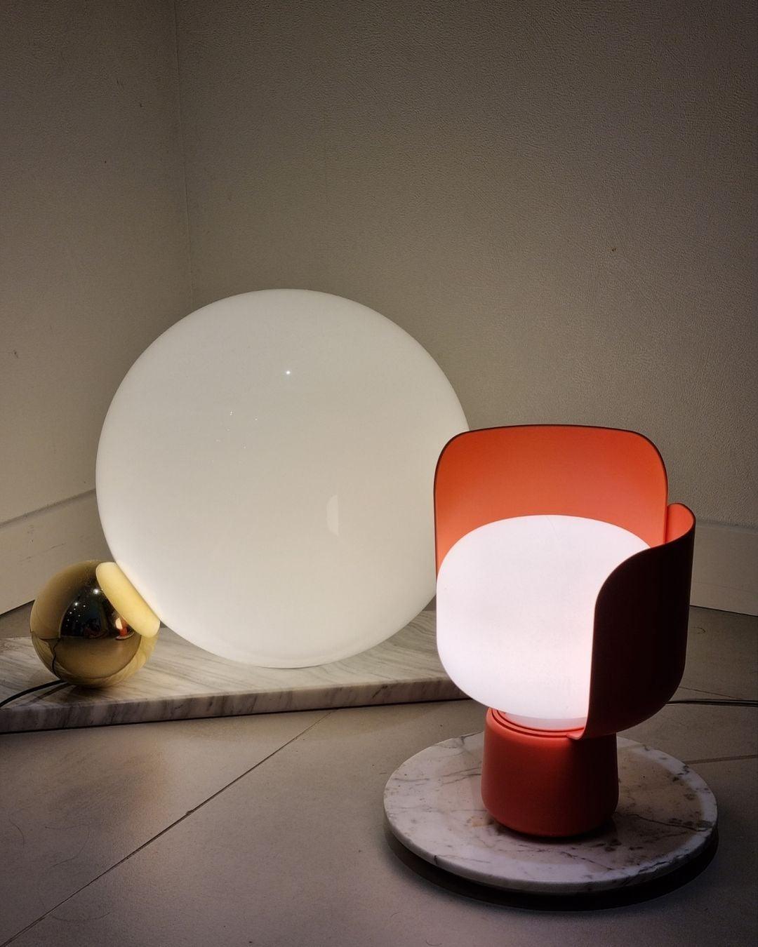 Blom Table Lamp