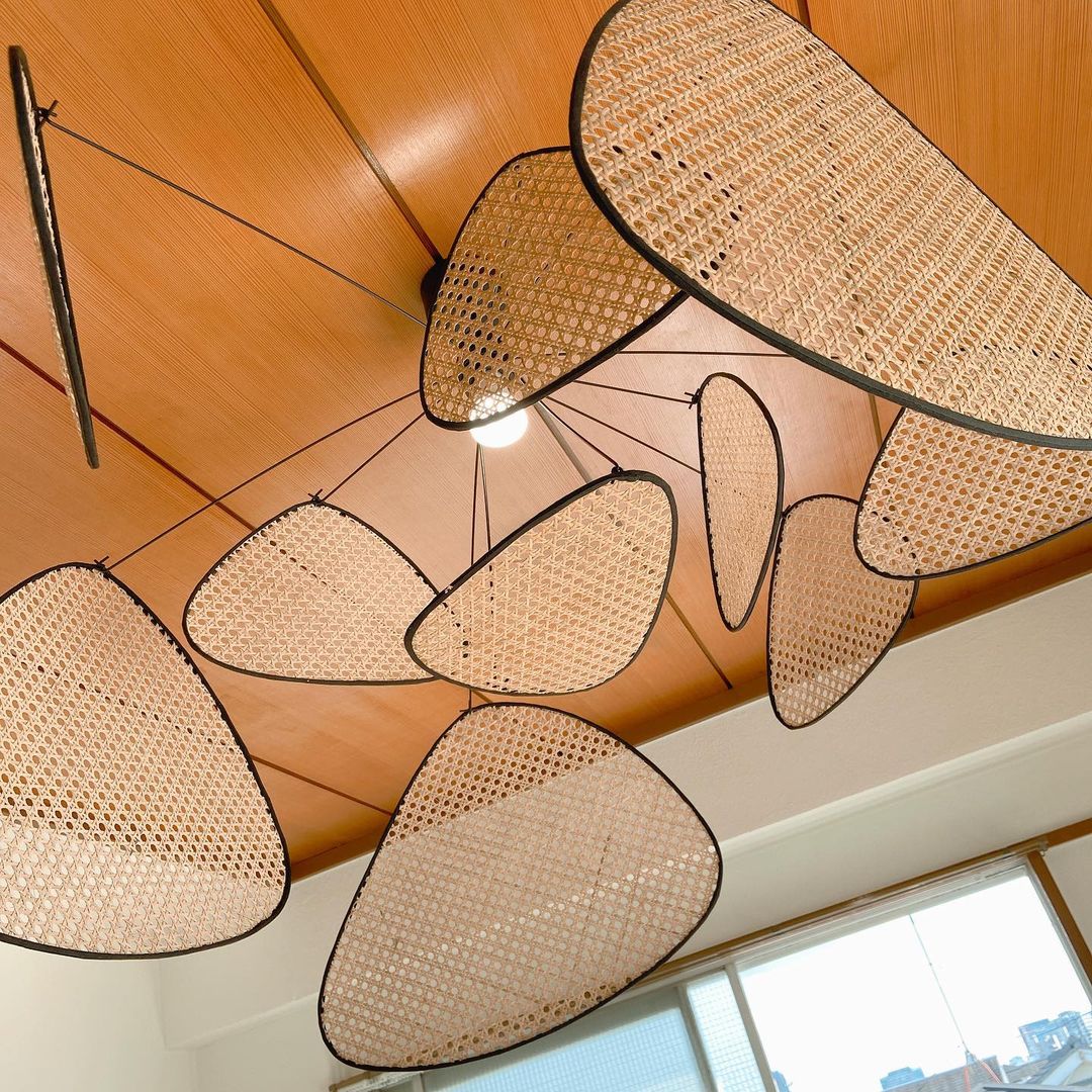 スクリーンカナージュサスペンション