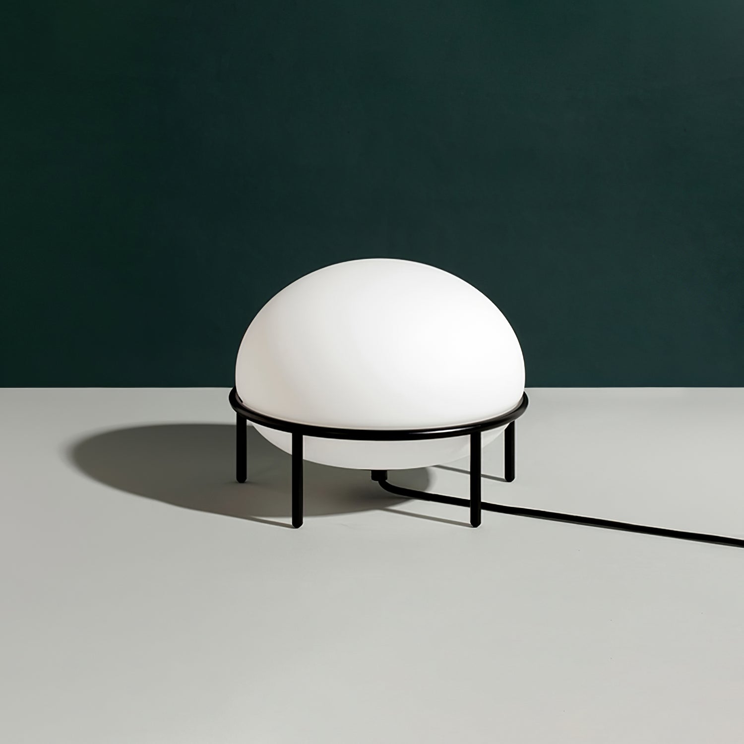 ポンプテーブルランプ