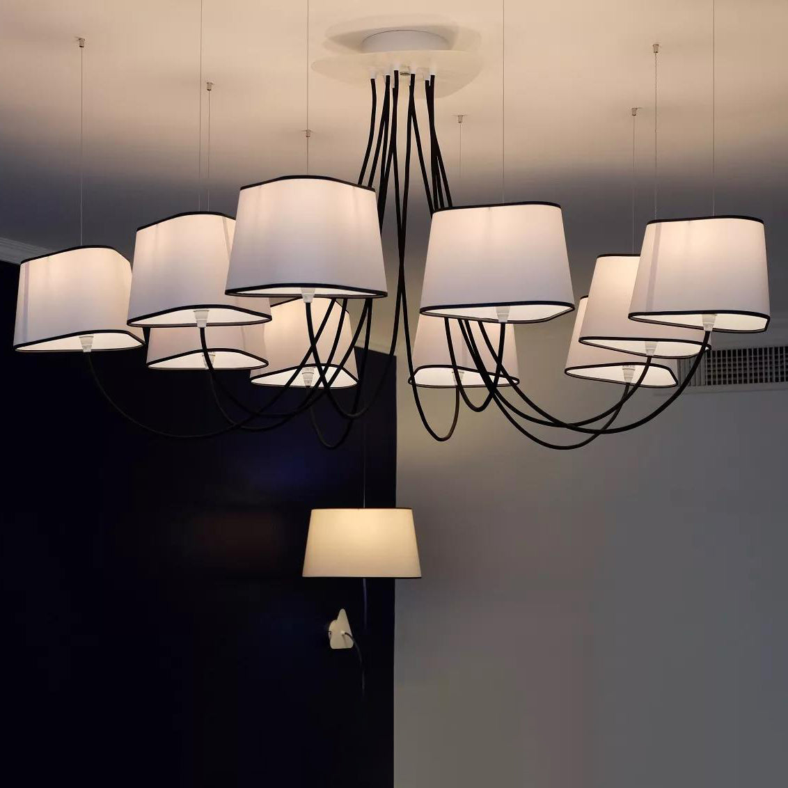 装飾要素シャンデリア