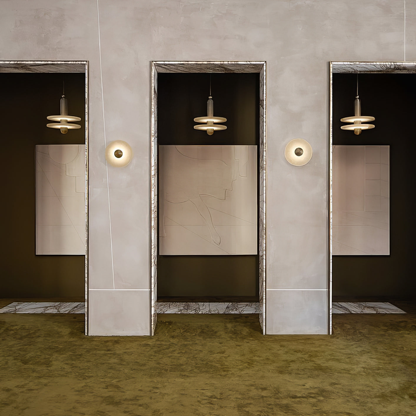 アラバスタープレーンズウォールランプ