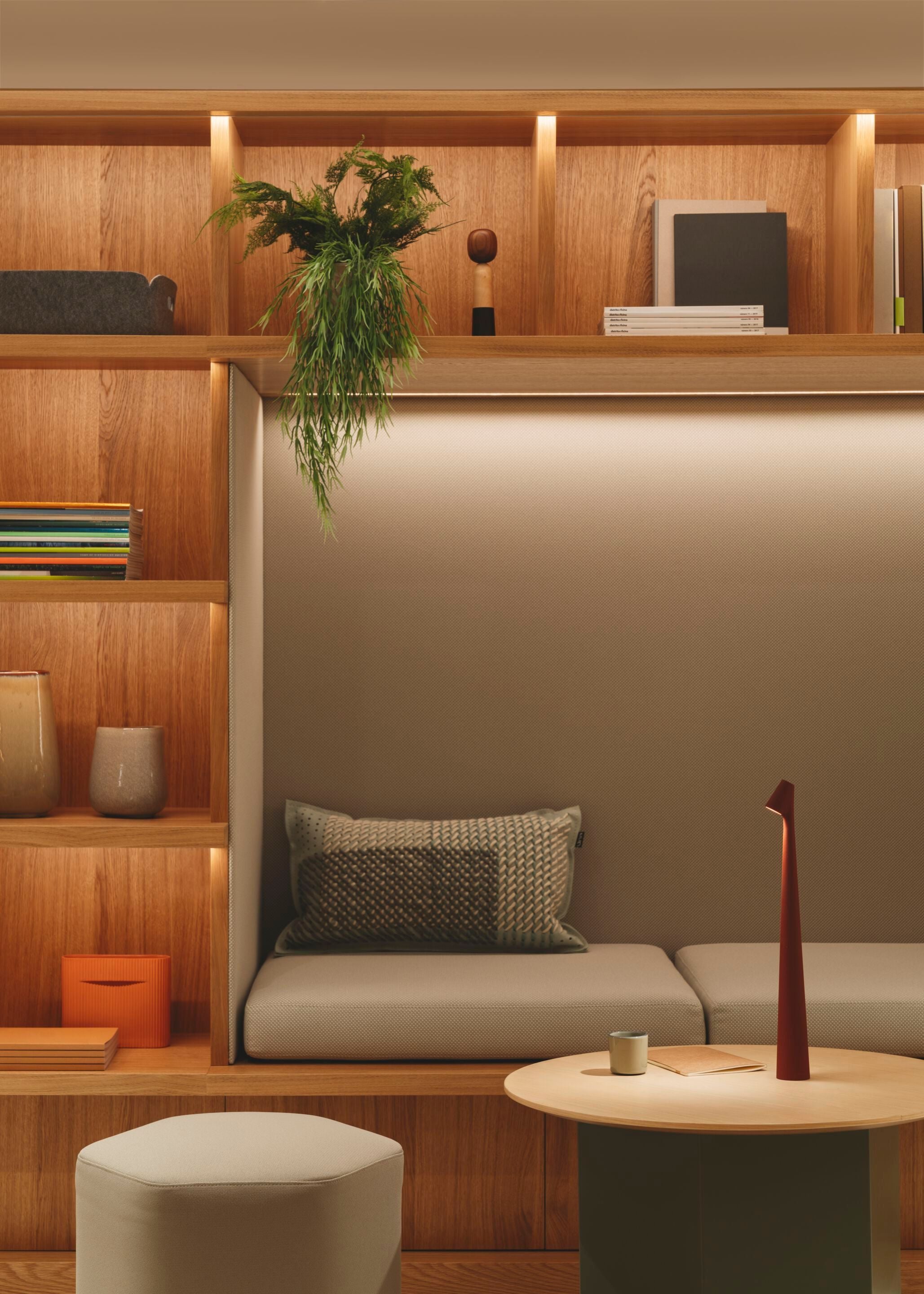 アフリカ ポータブル テーブル ランプ