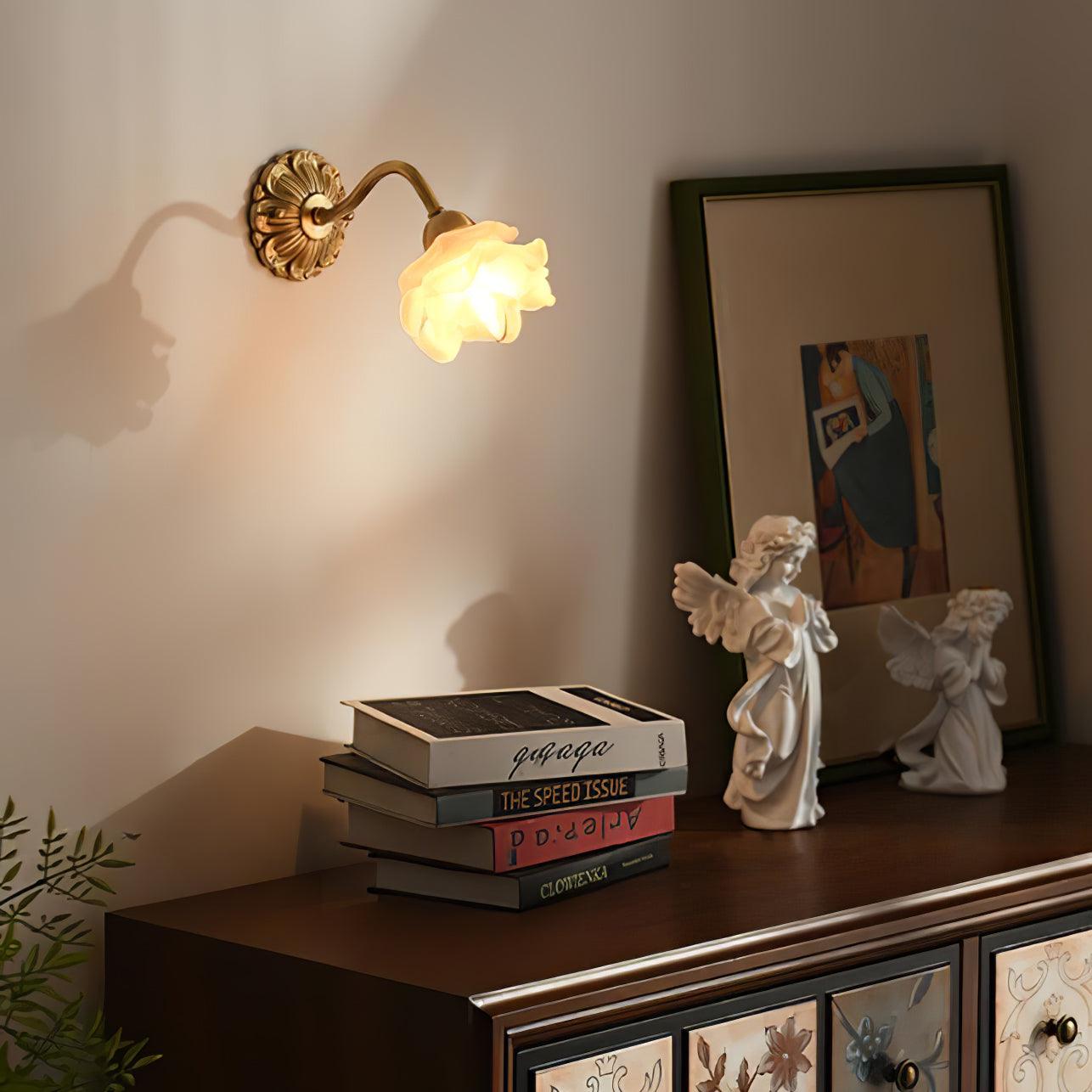 真鍮ローズウォールライト