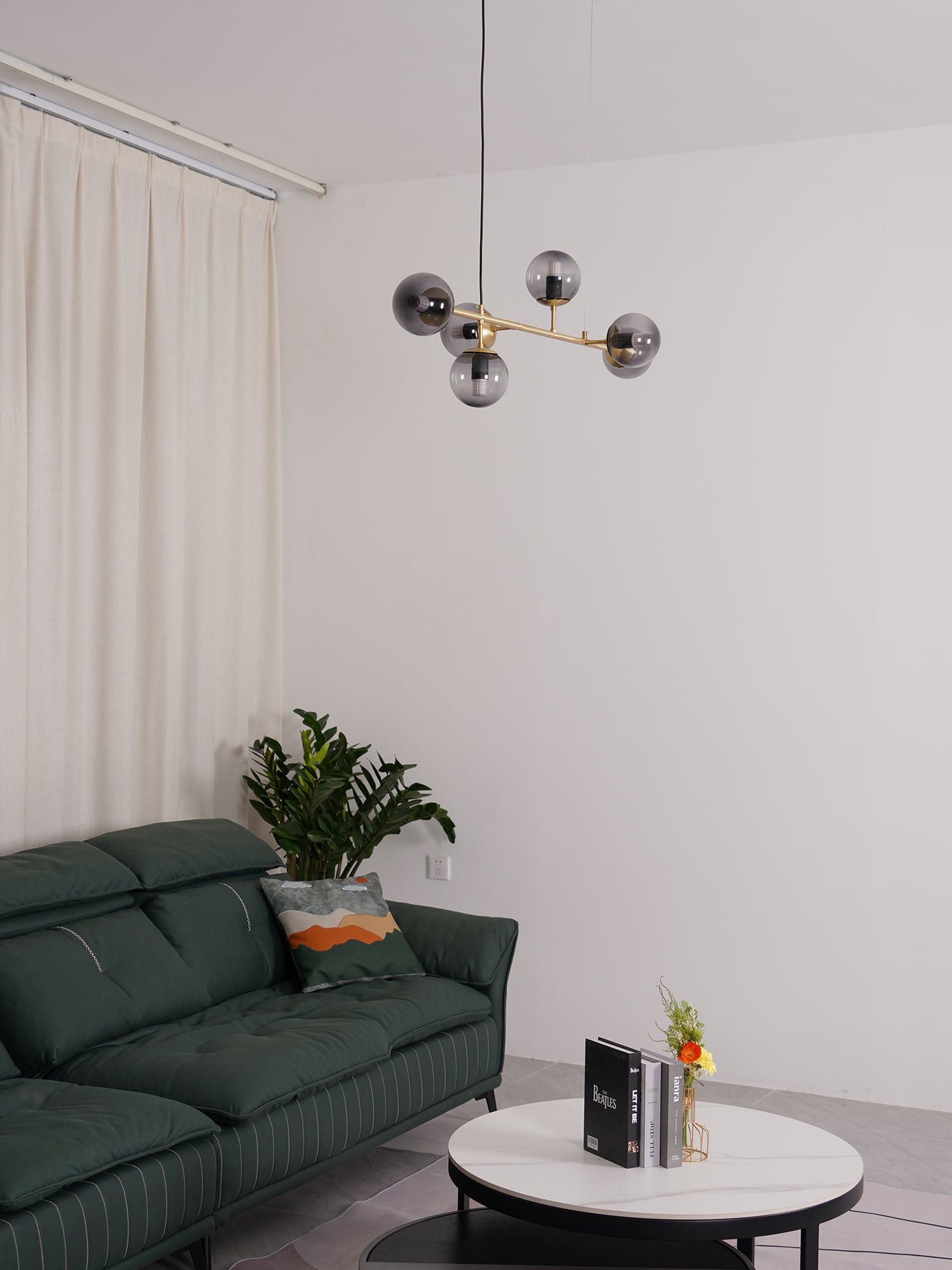 オーブシャンデリア