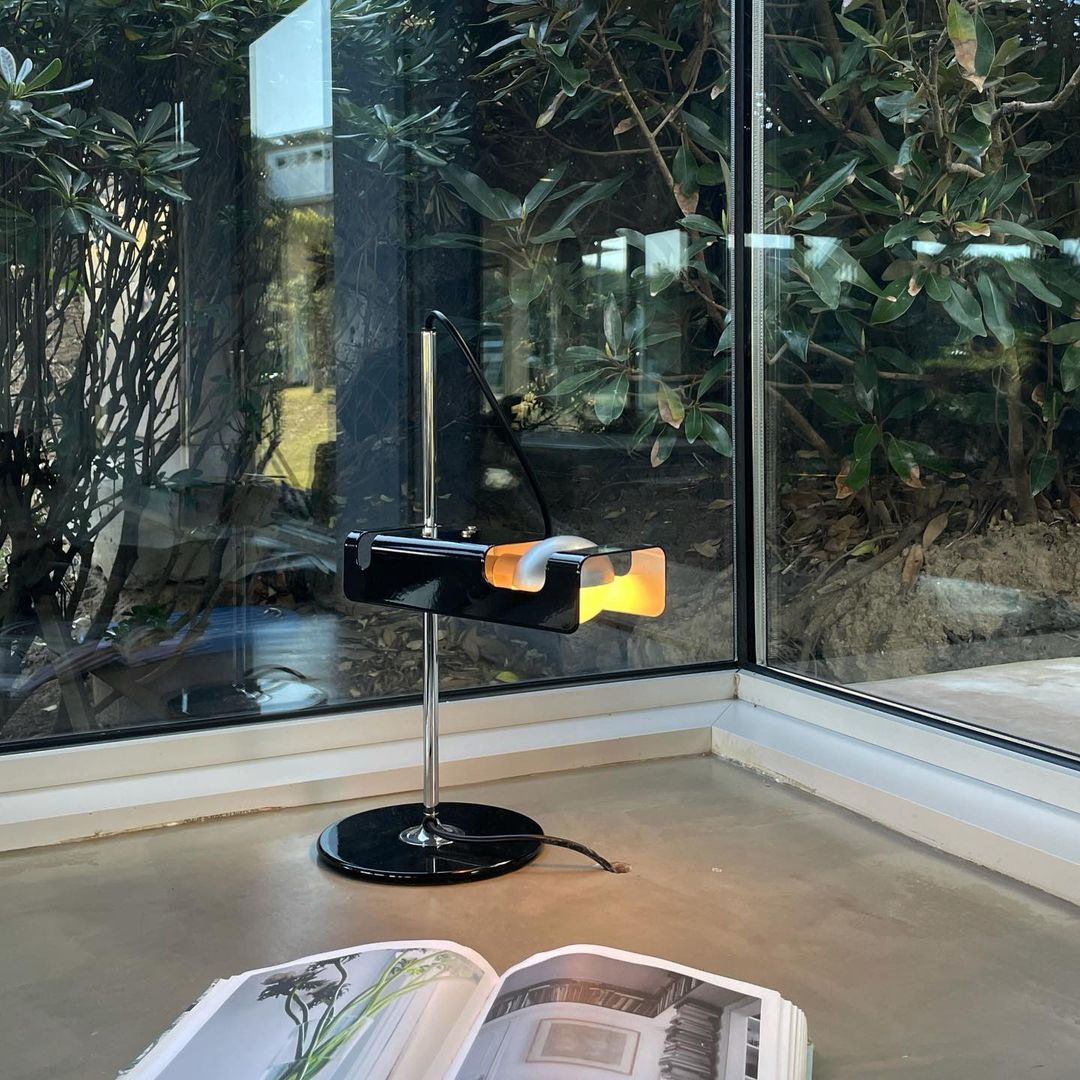 スパイダーテーブルランプ