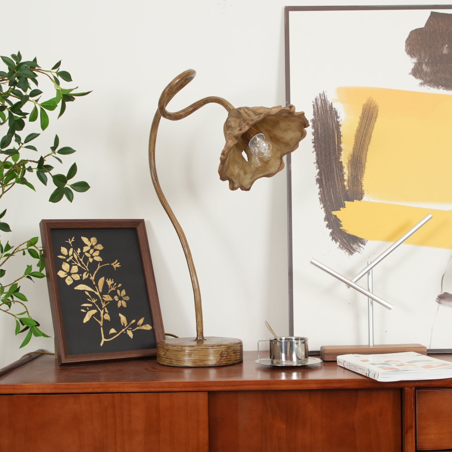 芸術的な蓮の葉のテーブルランプ