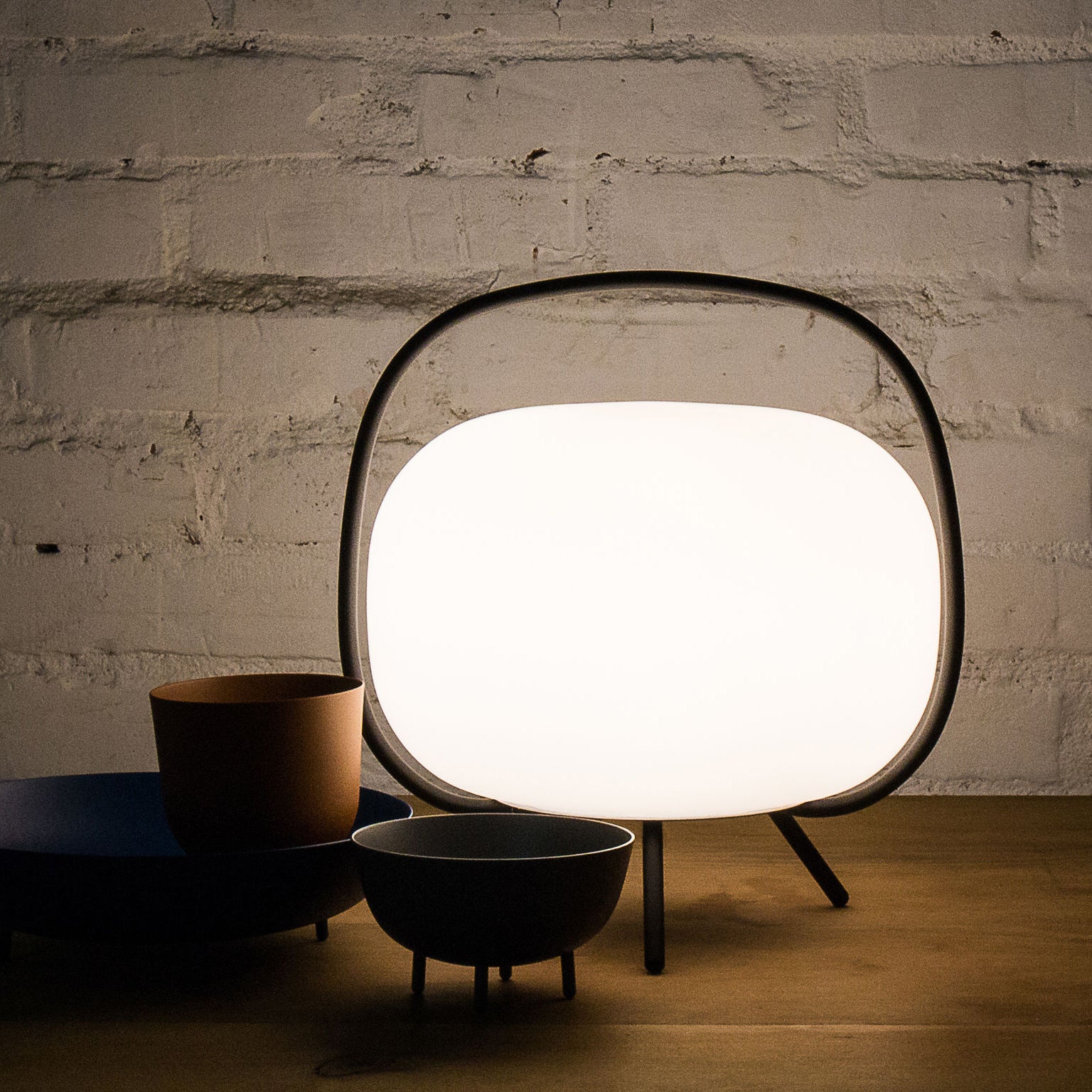 Wander Table Lamp