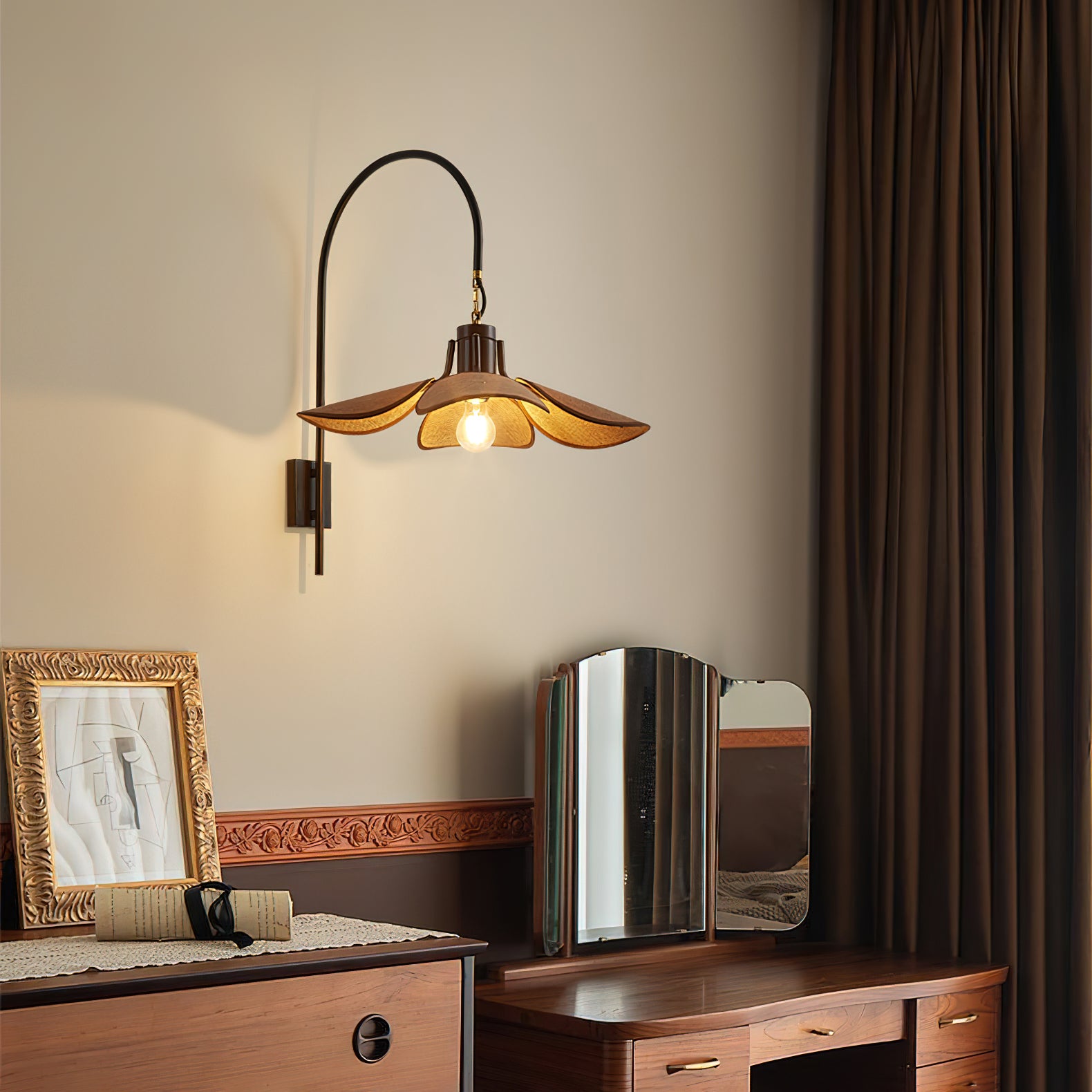 ペタルブルームウォールランプ