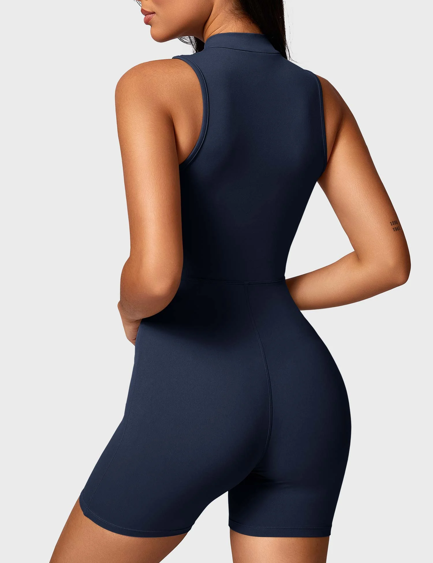 Yeoreo Belle Sleeveless Zipper Romper