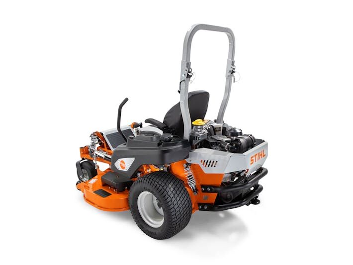 The STIHL RZ 560 is a zero-turn mower with a 60” mowing deck and 27 hp Briggs & Stratton® engine.