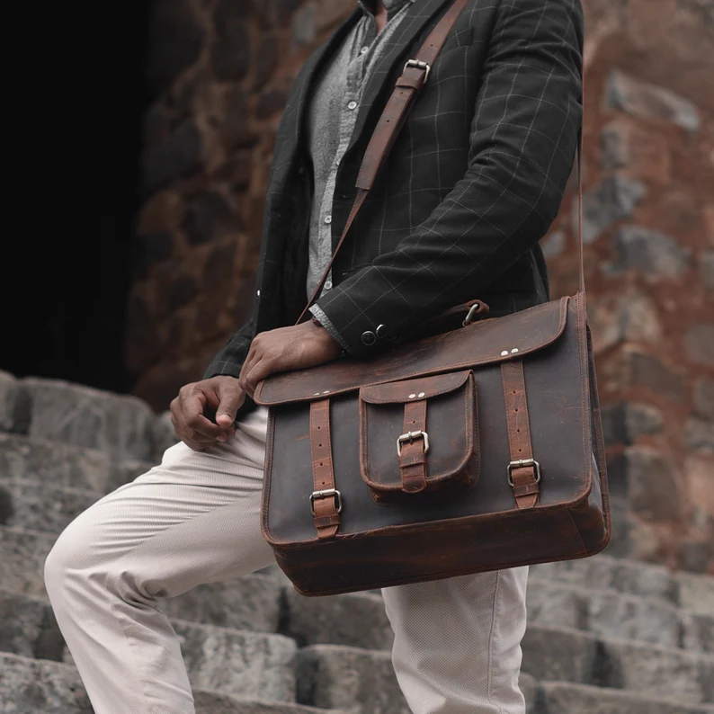 Vintage Brown Personalised 15“Laptop Bag, Handmade Buffalo Leather Messenger Bag, Crossbody Full-grain Computer Bag, Stylish Gifts For Him