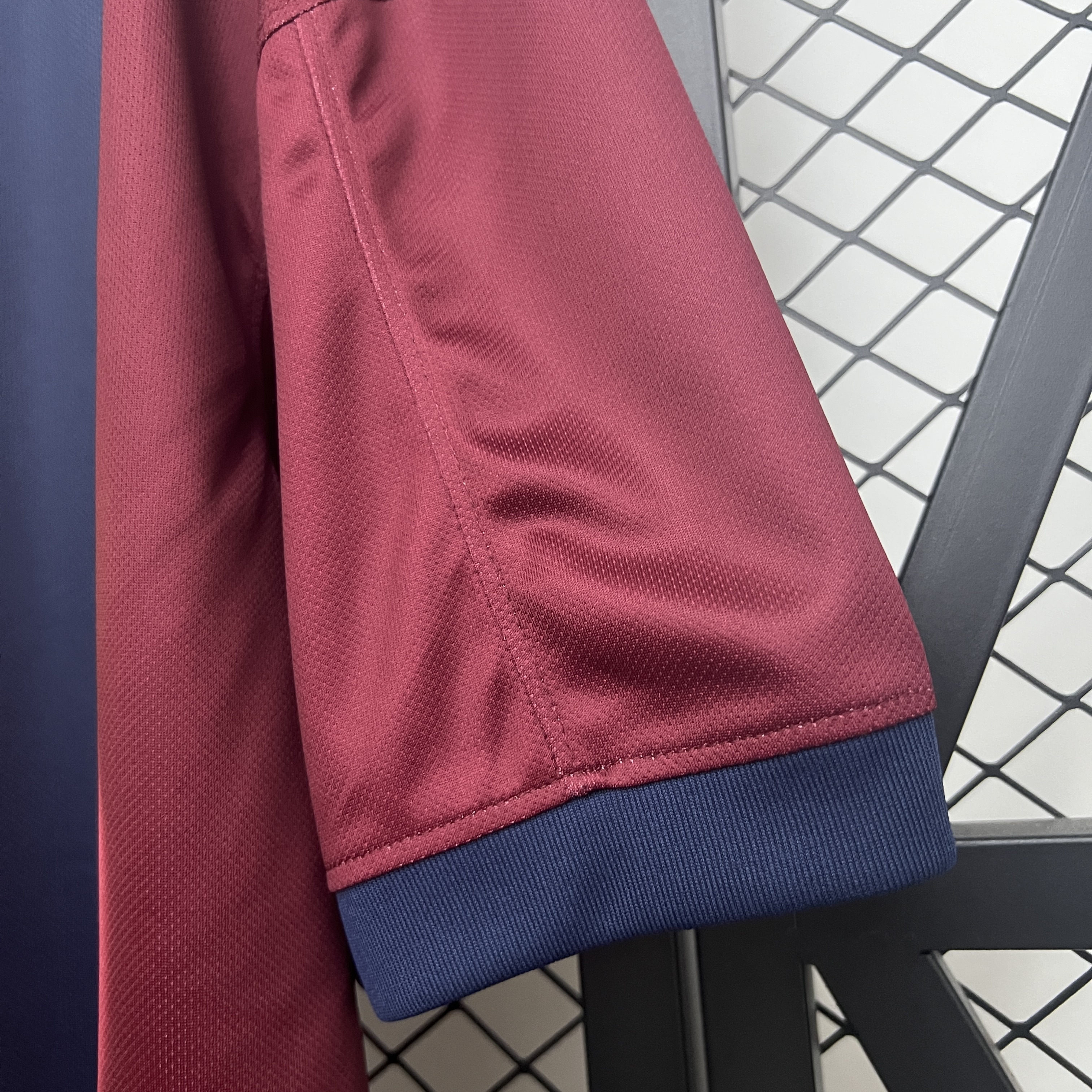 25/26 Retro Barcelona jersey