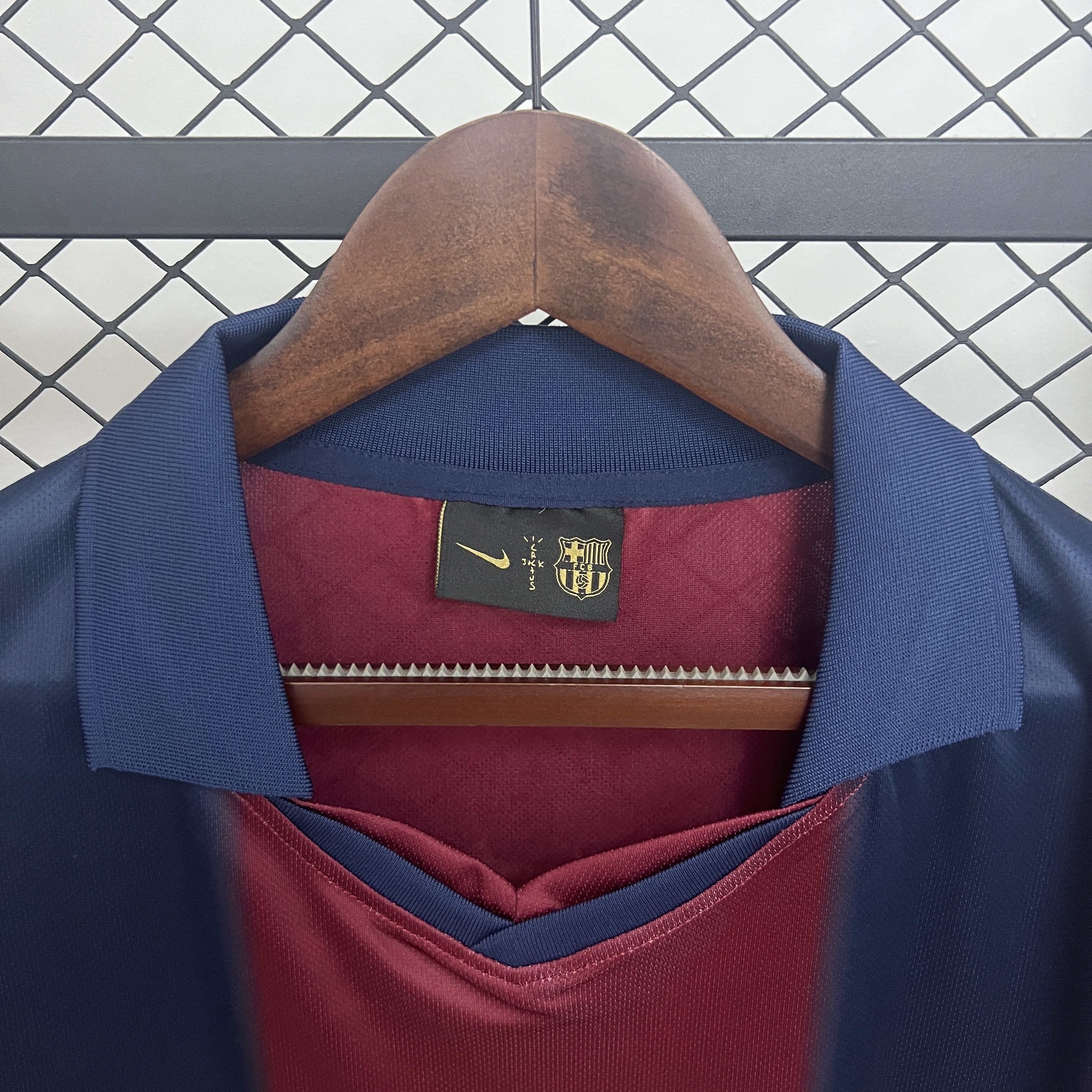 25/26 Retro Barcelona jersey